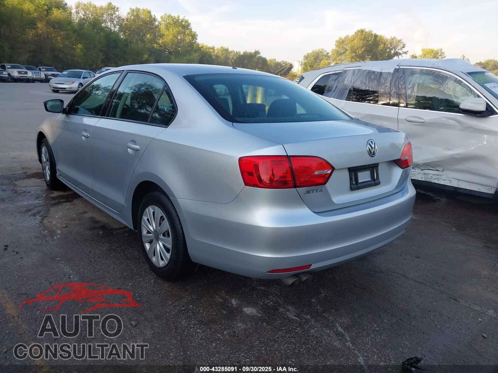 VOLKSWAGEN JETTA 2014 - 3VW2K7AJ5EM320340