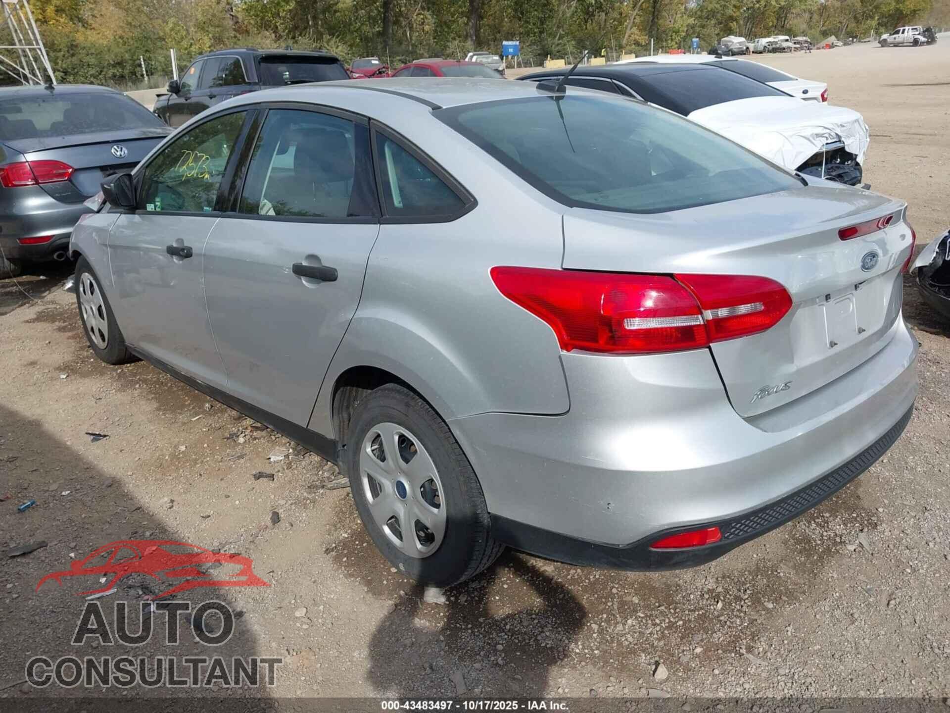 FORD FOCUS 2017 - 1FADP3E23HL253354