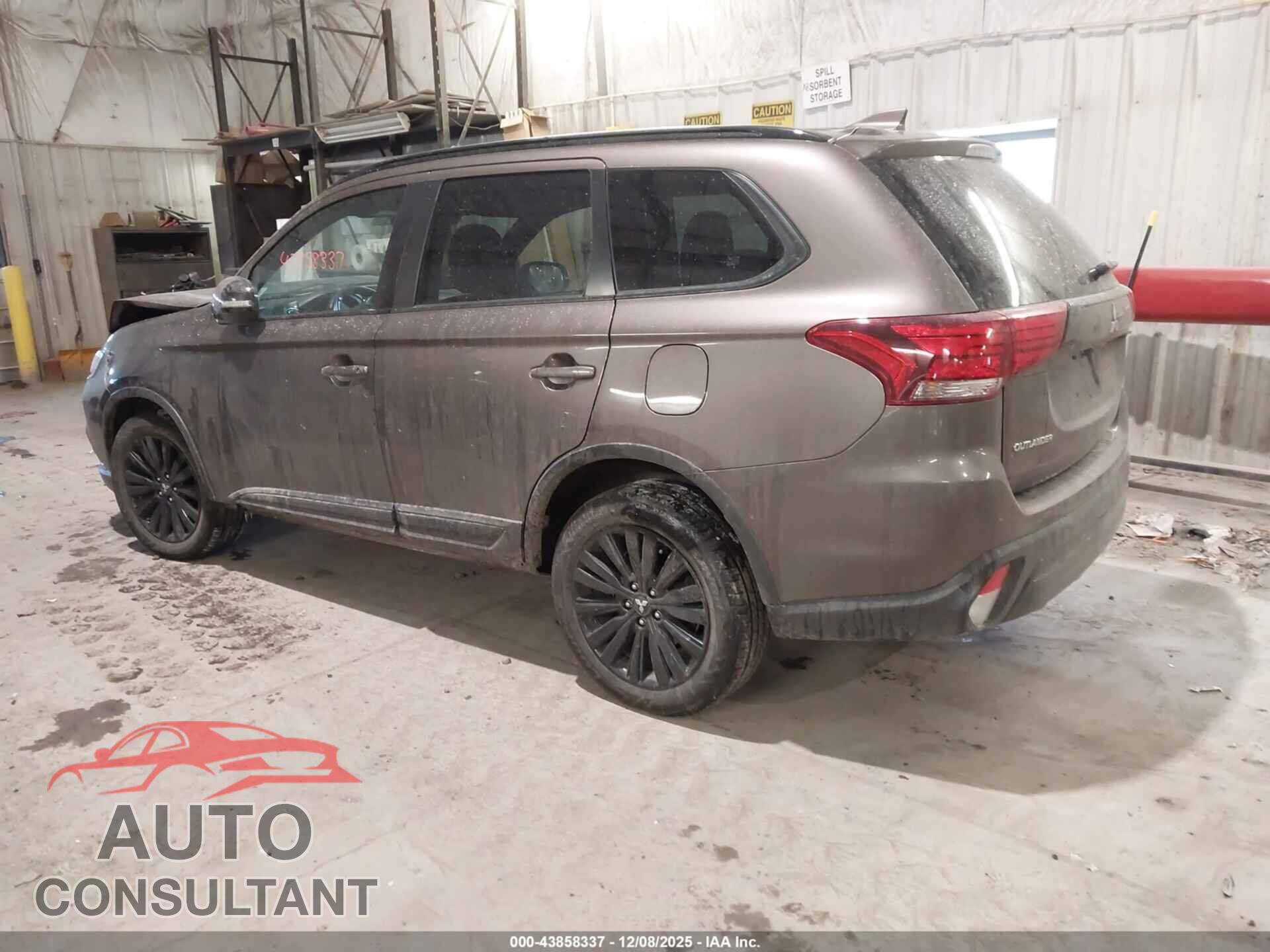 MITSUBISHI OUTLANDER 2020 - JA4AZ3A32LZ047562