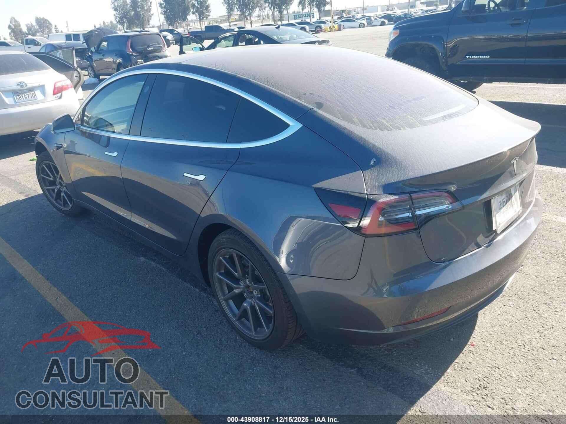 TESLA MODEL 3 2018 - 5YJ3E1EA1JF021691