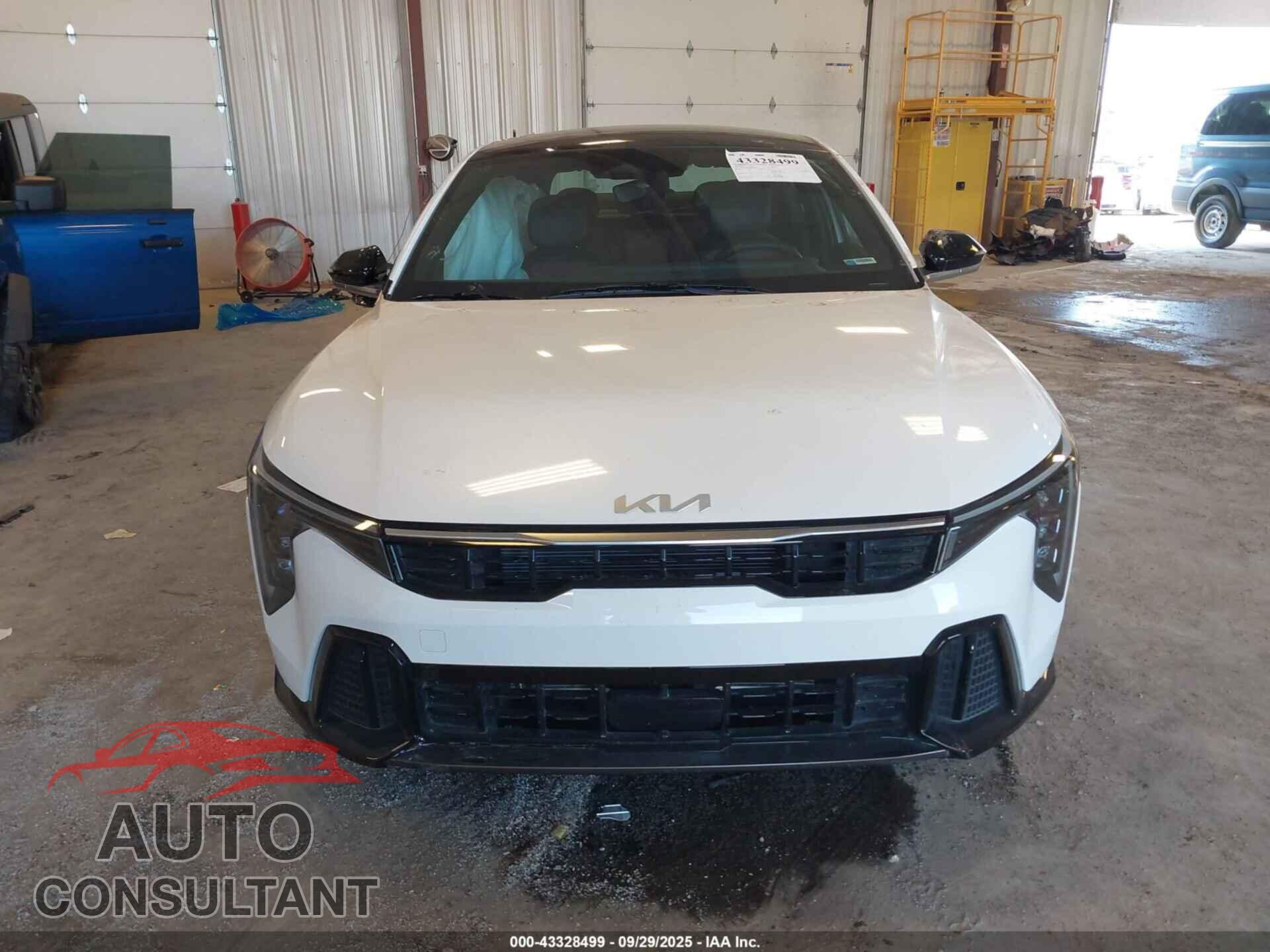 KIA K4 2025 - 3KPFW4DE4SE068947
