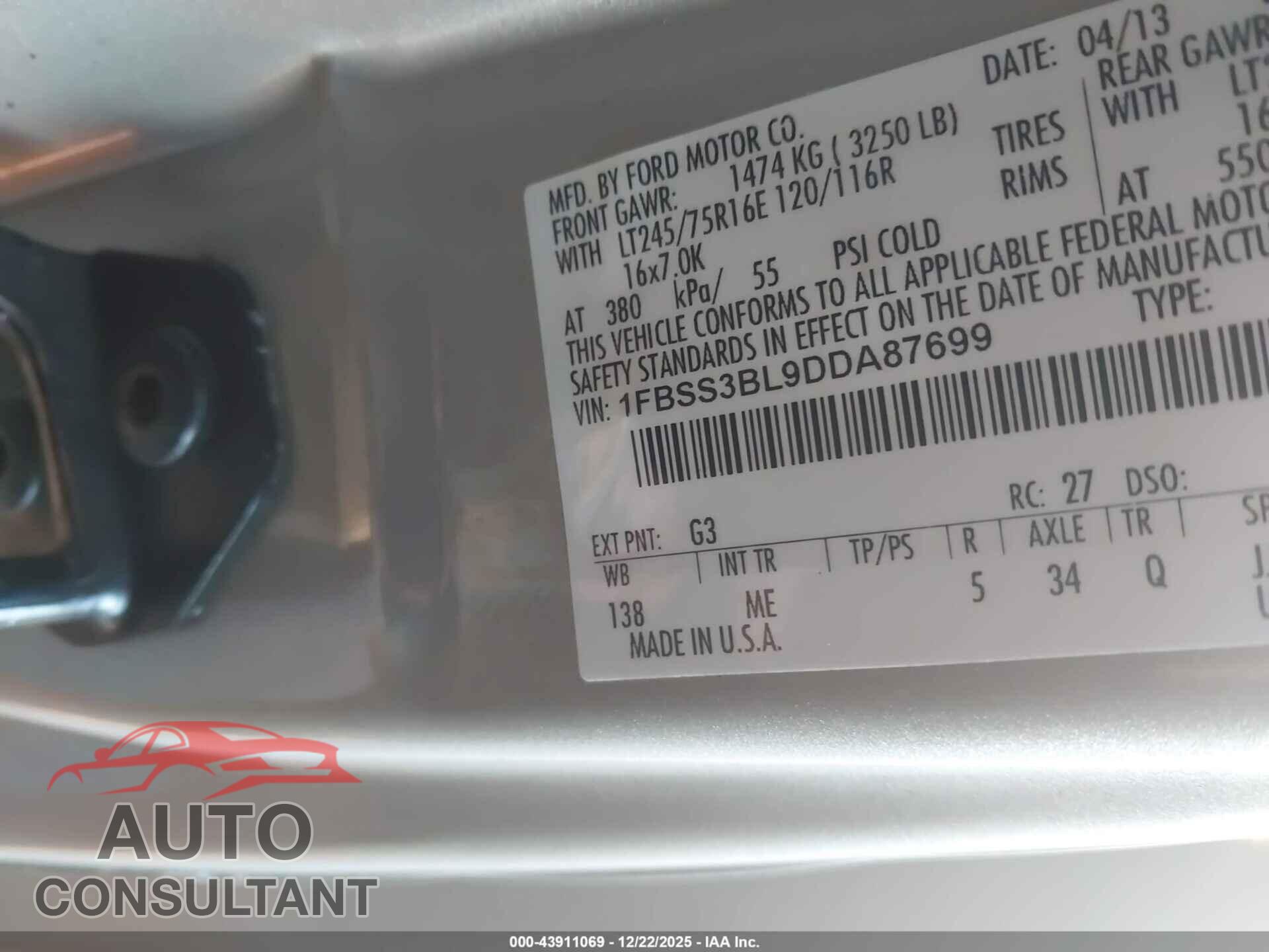 FORD E-350 SUPER DUTY 2013 - 1FBSS3BL9DDA87699