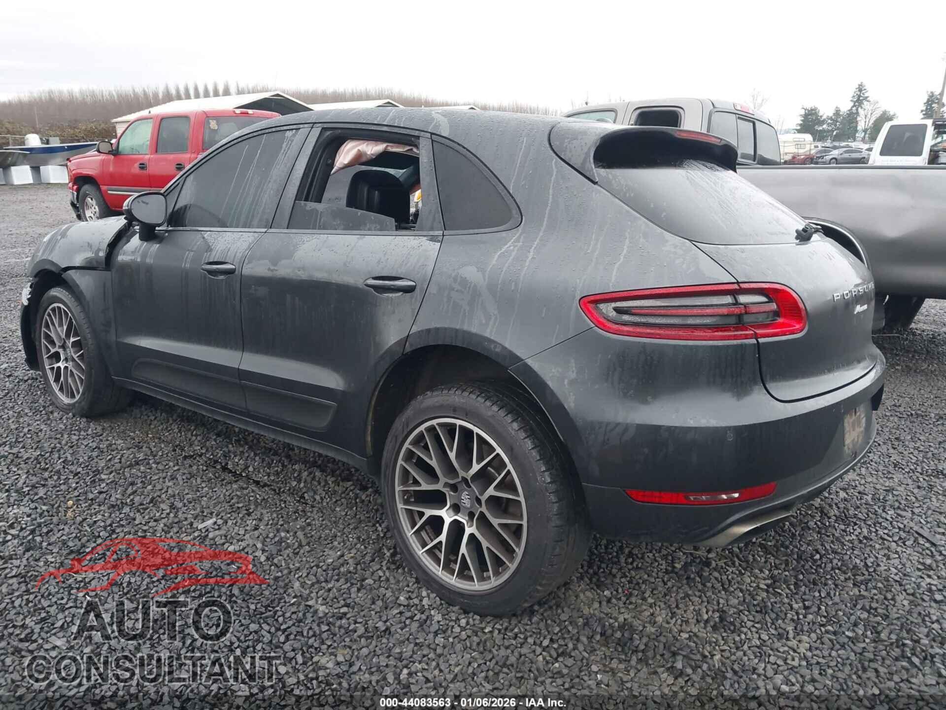PORSCHE MACAN 2018 - WP1AA2A56JLB04210