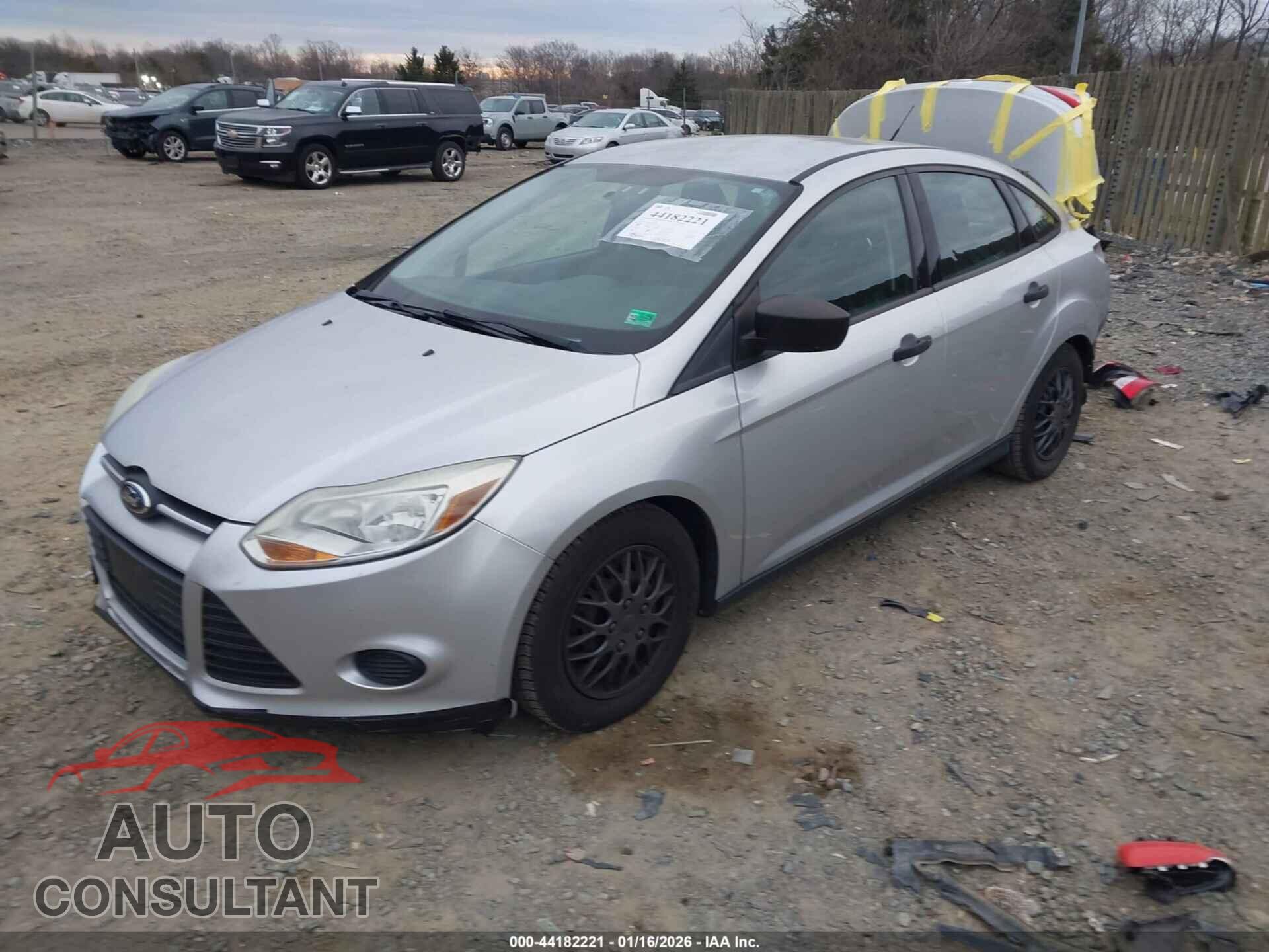 FORD FOCUS 2014 - 1FADP3E2XEL204342