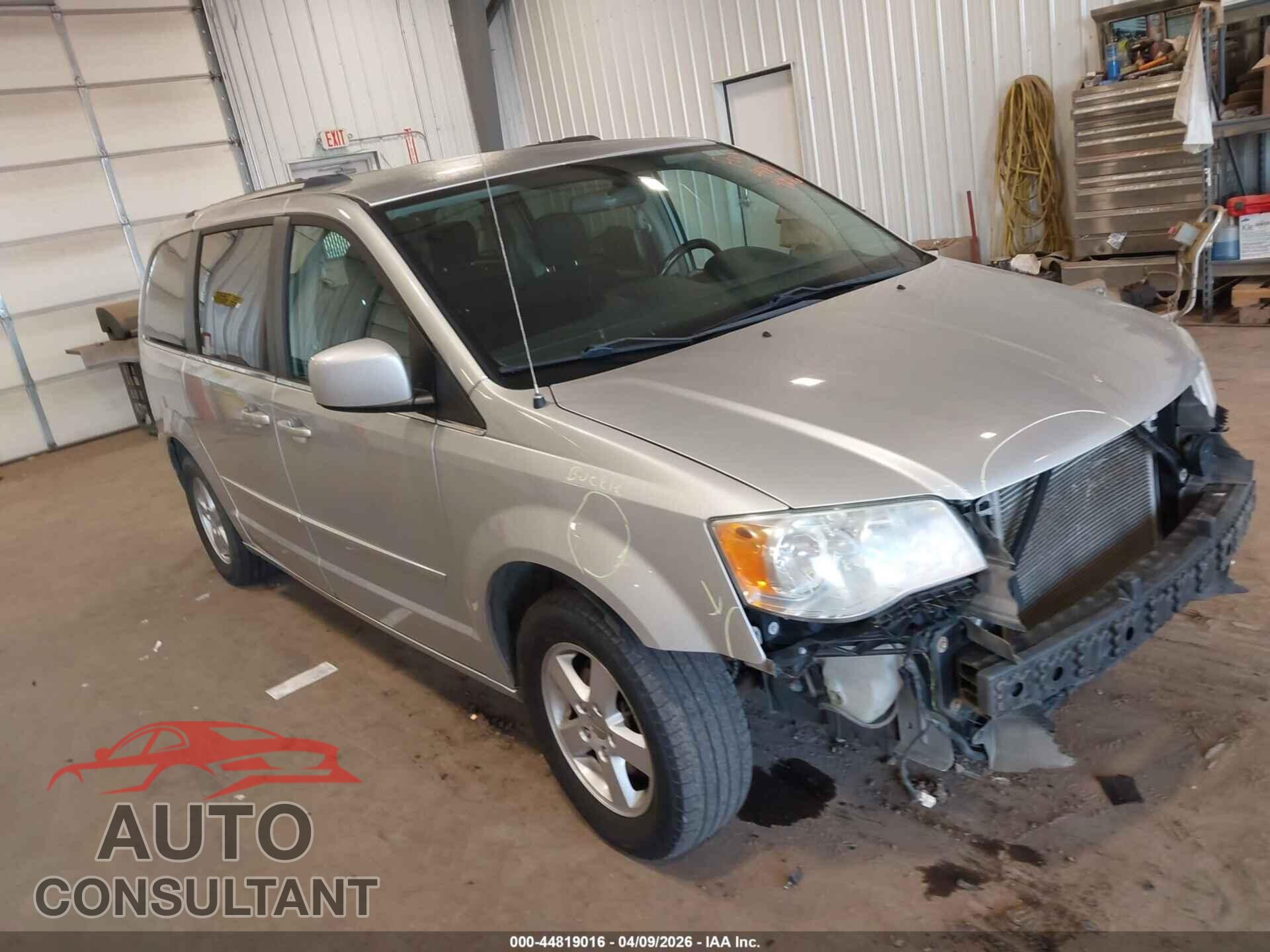 DODGE GRAND CARAVAN 2011 - 2D4RN5DG5BR700220