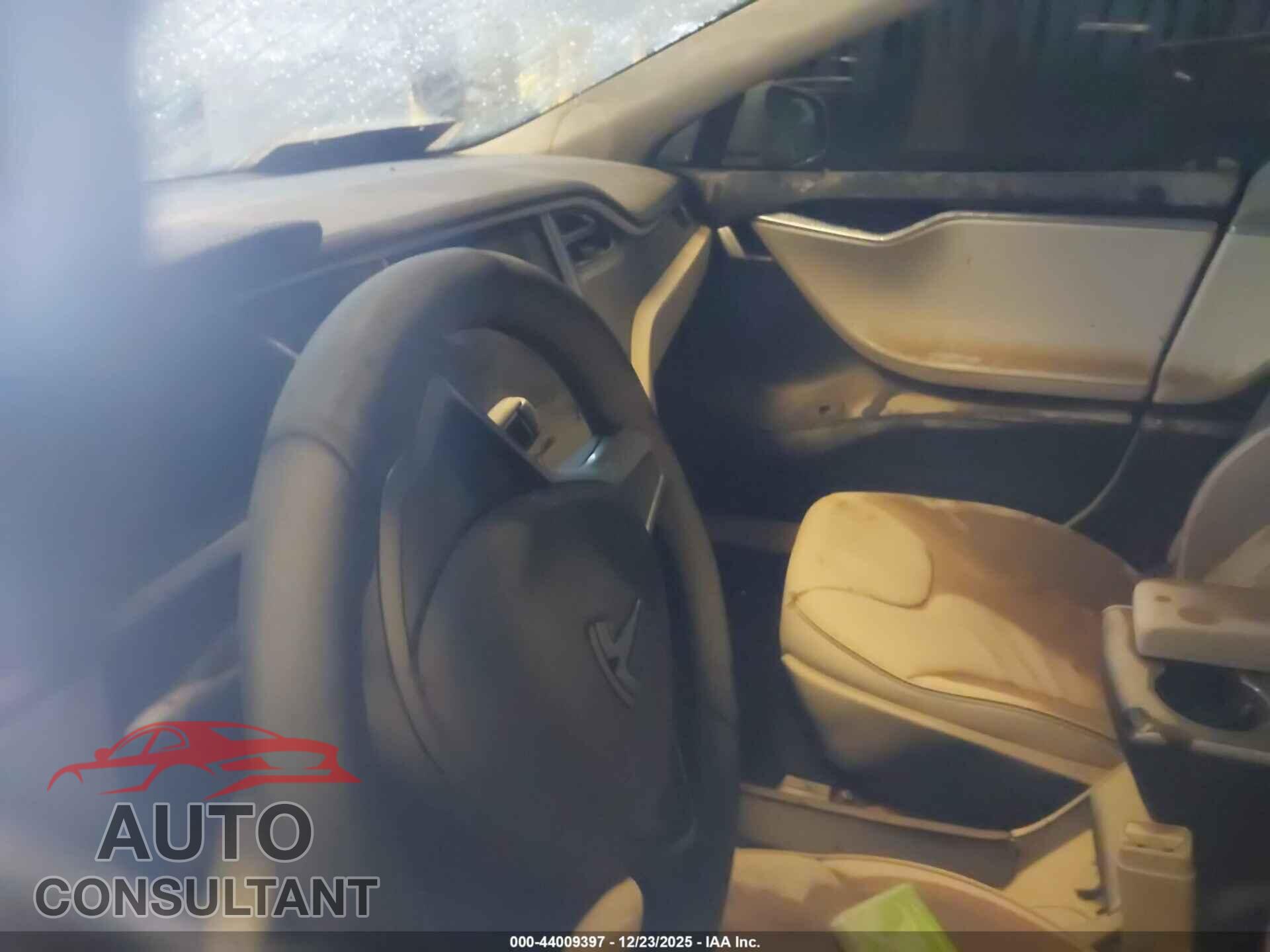 TESLA MODEL S 2012 - 5YJSA1DP5CFS00655