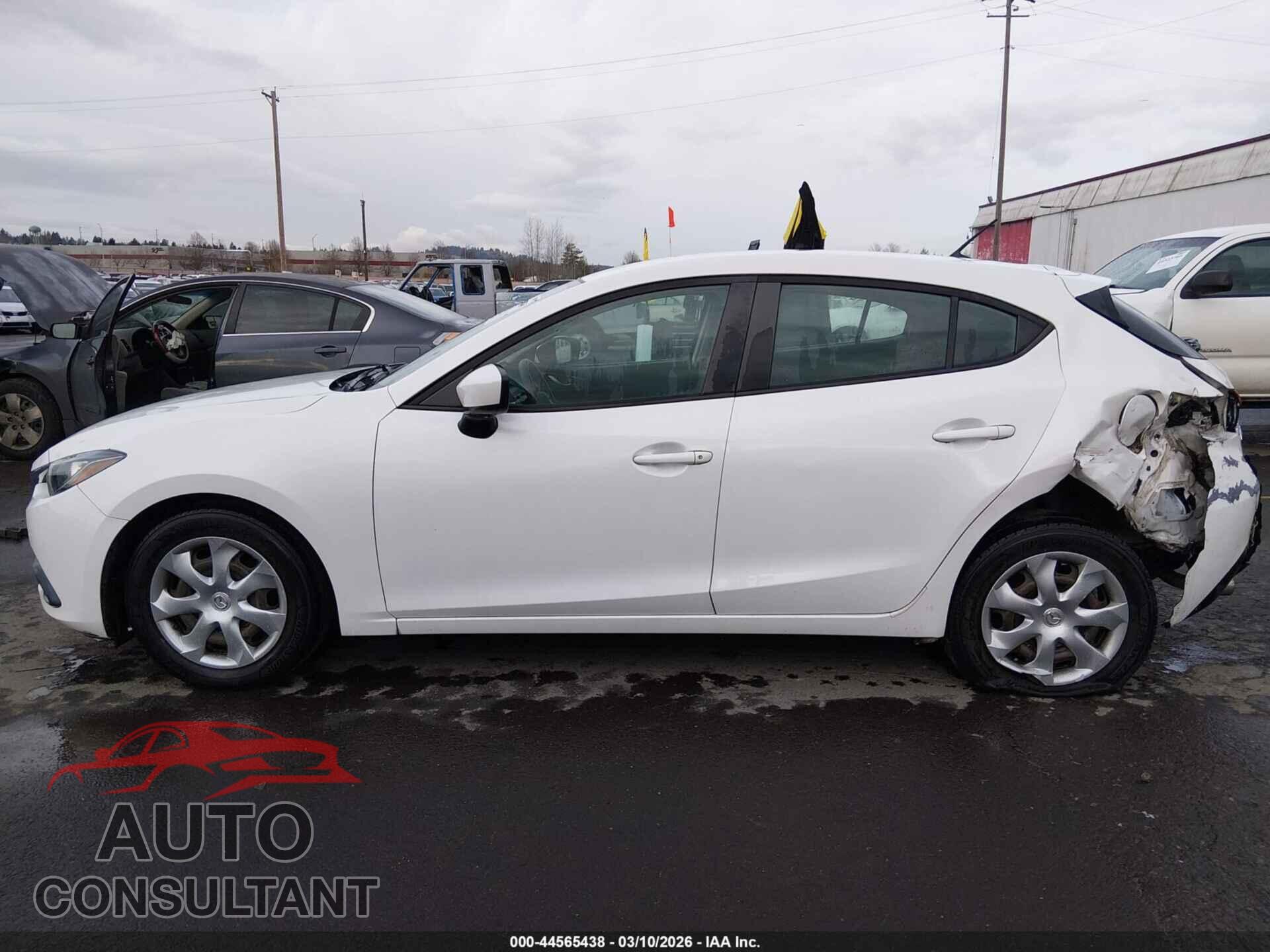 MAZDA MAZDA3 2015 - 3MZBM1K73FM185287