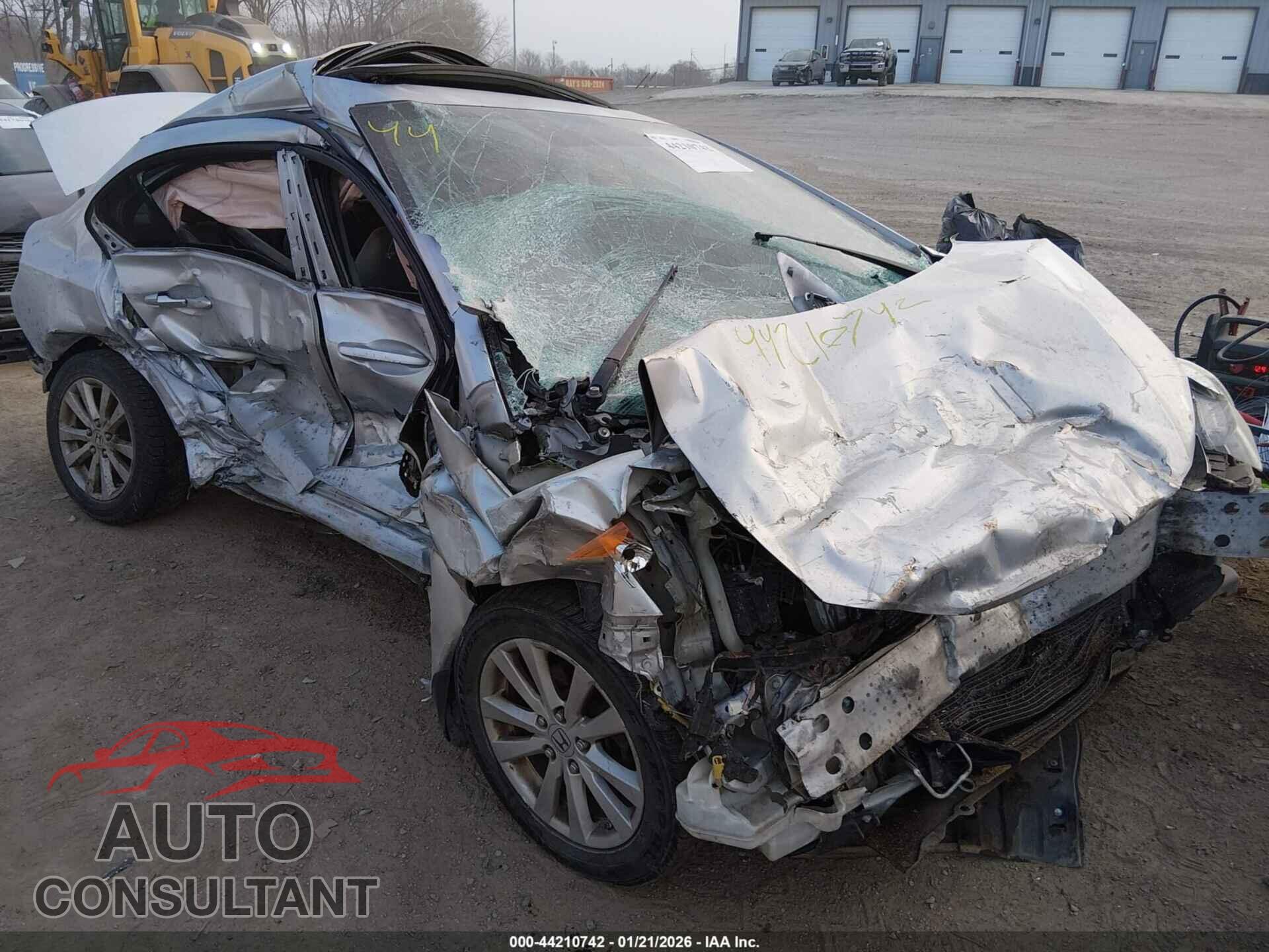 HONDA CIVIC 2012 - 2HGFB2F86CH520847