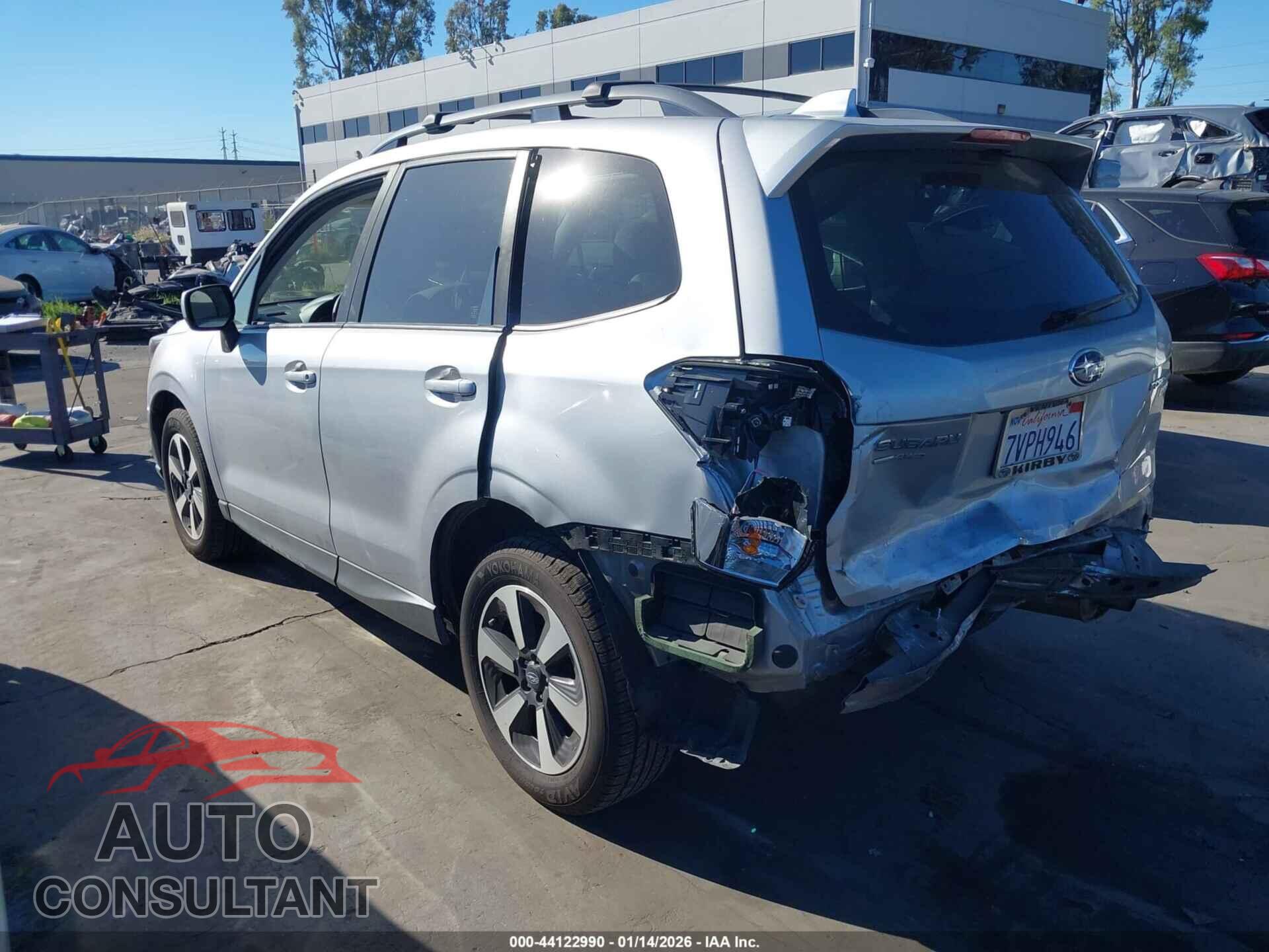 SUBARU FORESTER 2017 - JF2SJAECXHH466435