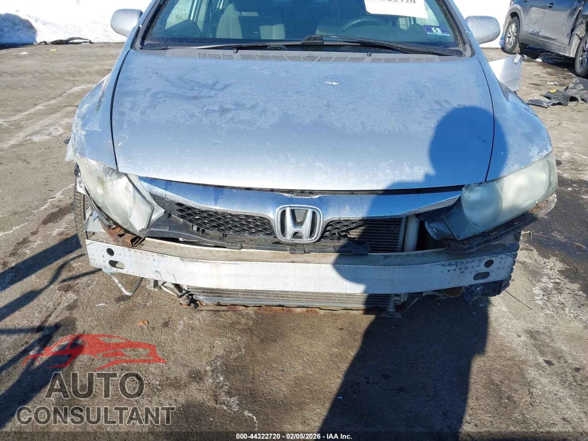 HONDA CIVIC 2009 - 19XFA15859E005355