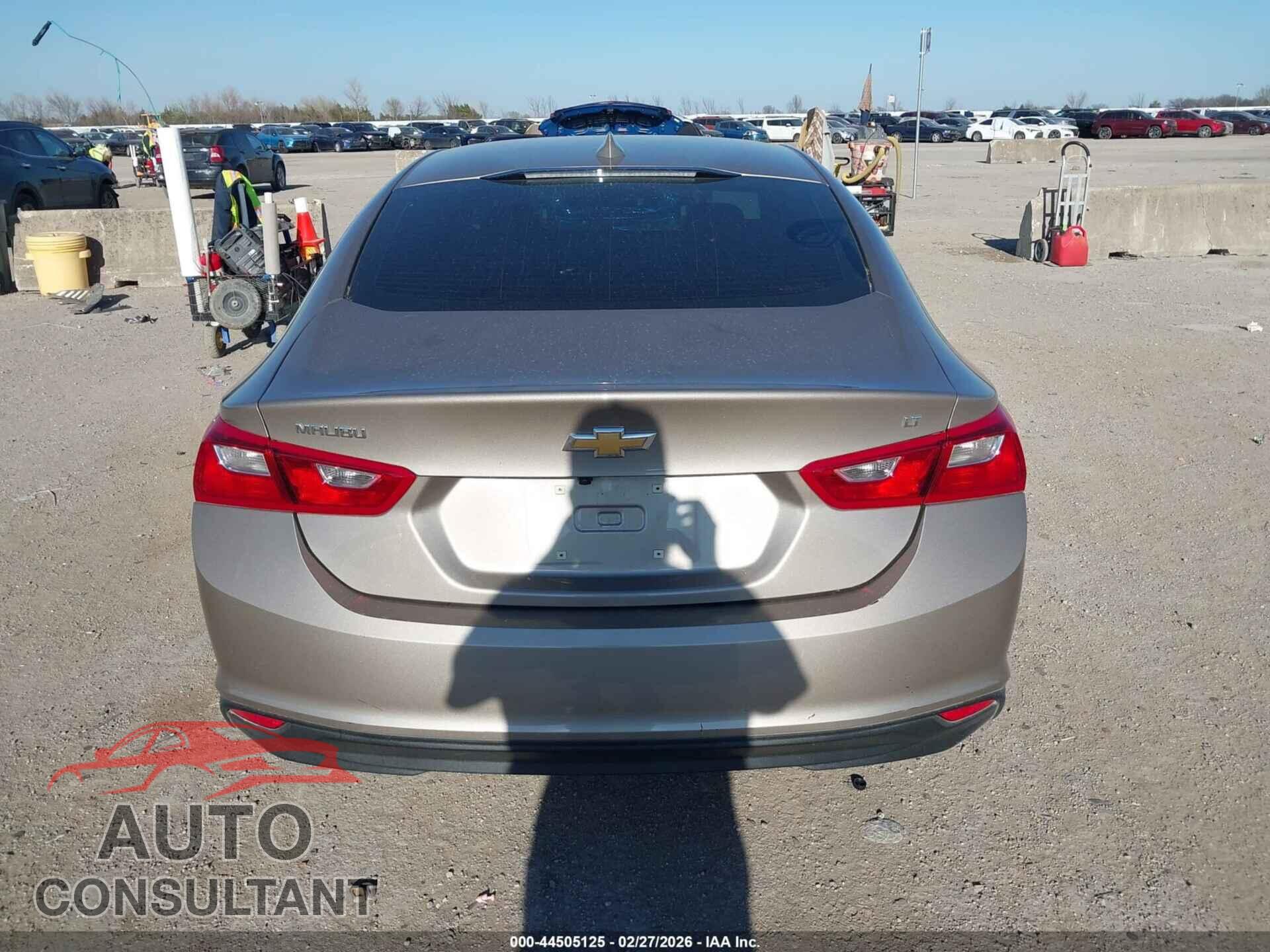 CHEVROLET MALIBU 2023 - 1G1ZD5ST3PF113473