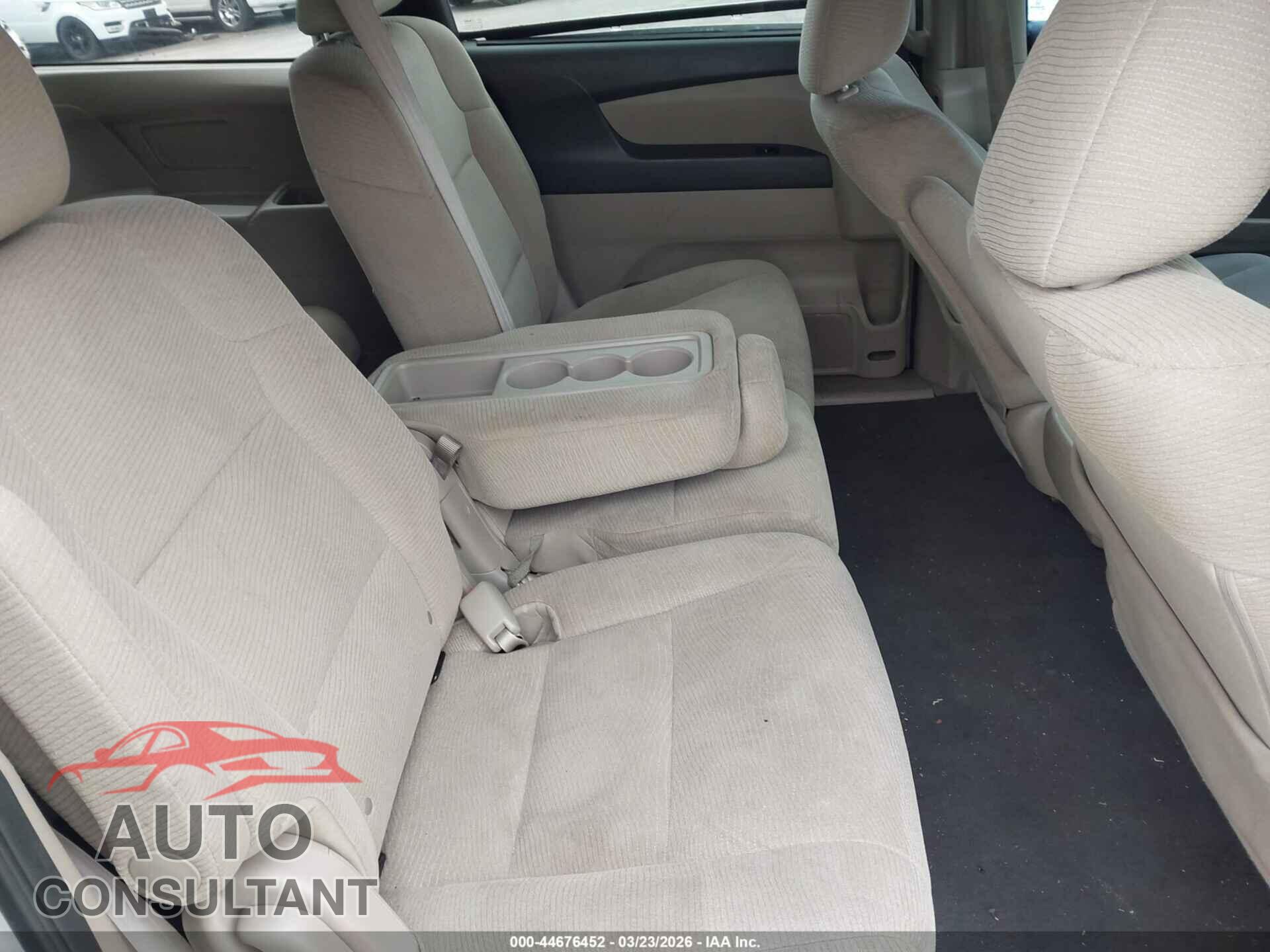 HONDA ODYSSEY 2013 - 5FNRL5H47DB074591