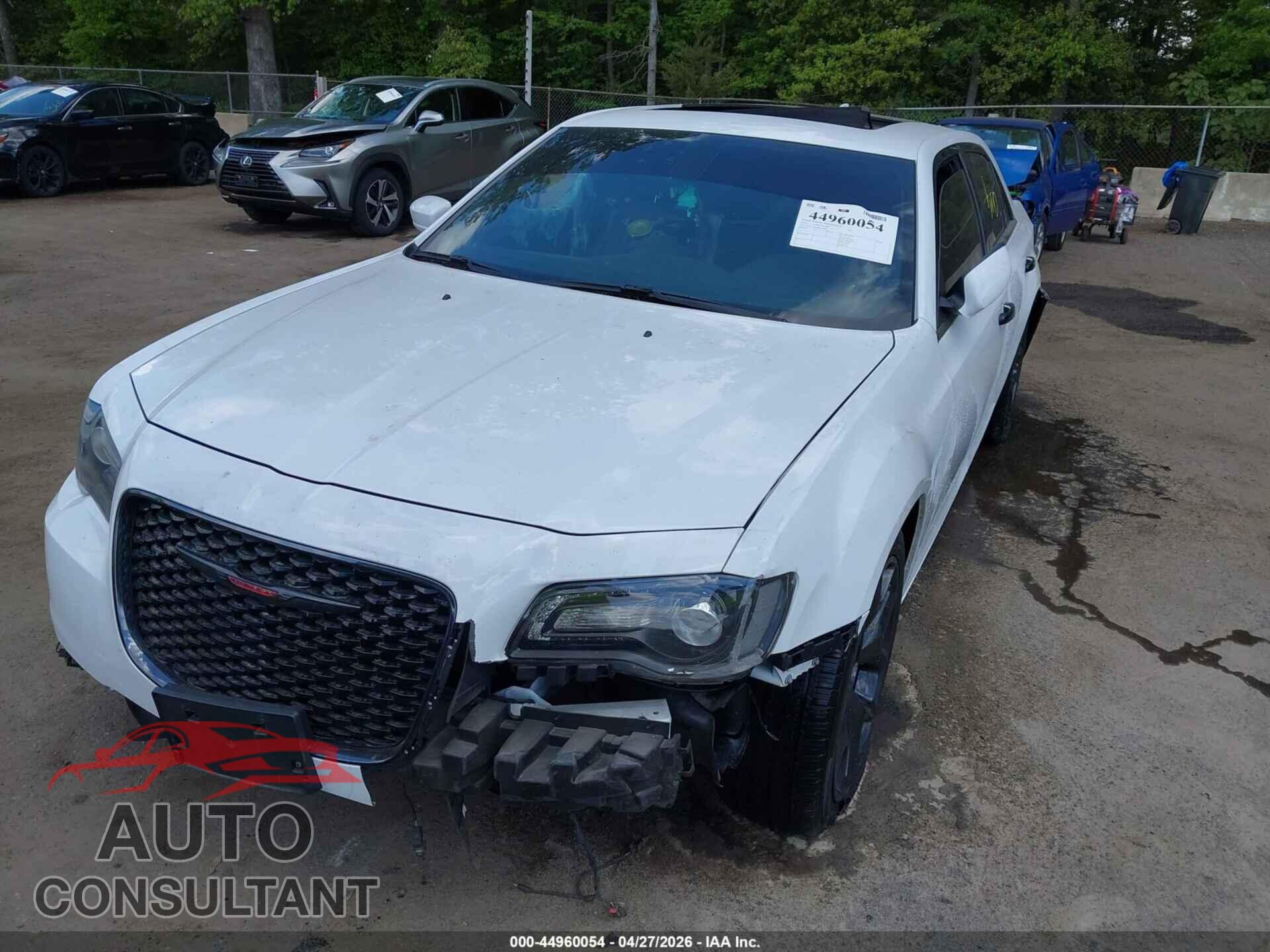 CHRYSLER 300 2023 - 2C3CCABG0PH537465