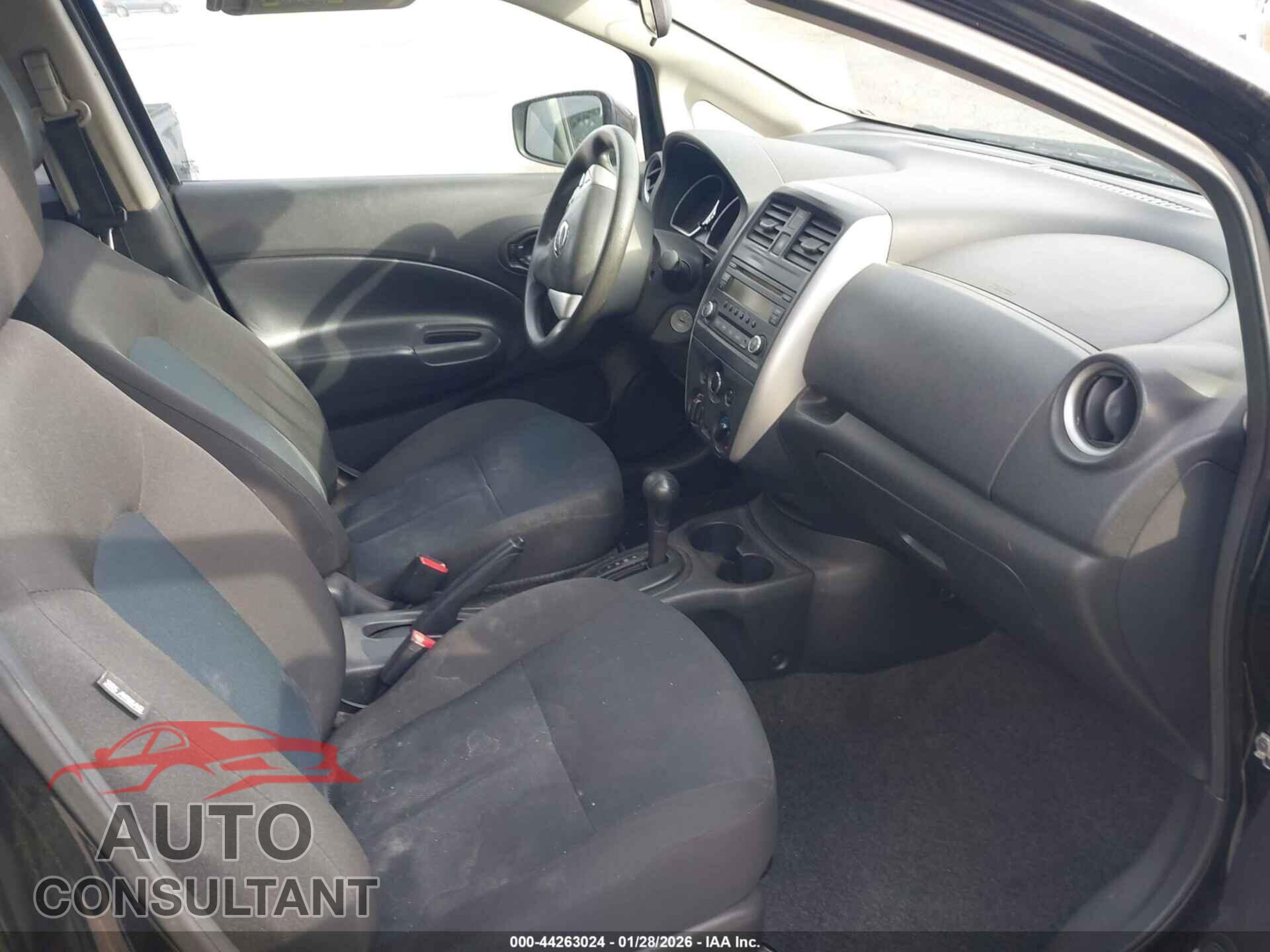 NISSAN VERSA NOTE 2015 - 3N1CE2CP6FL444629