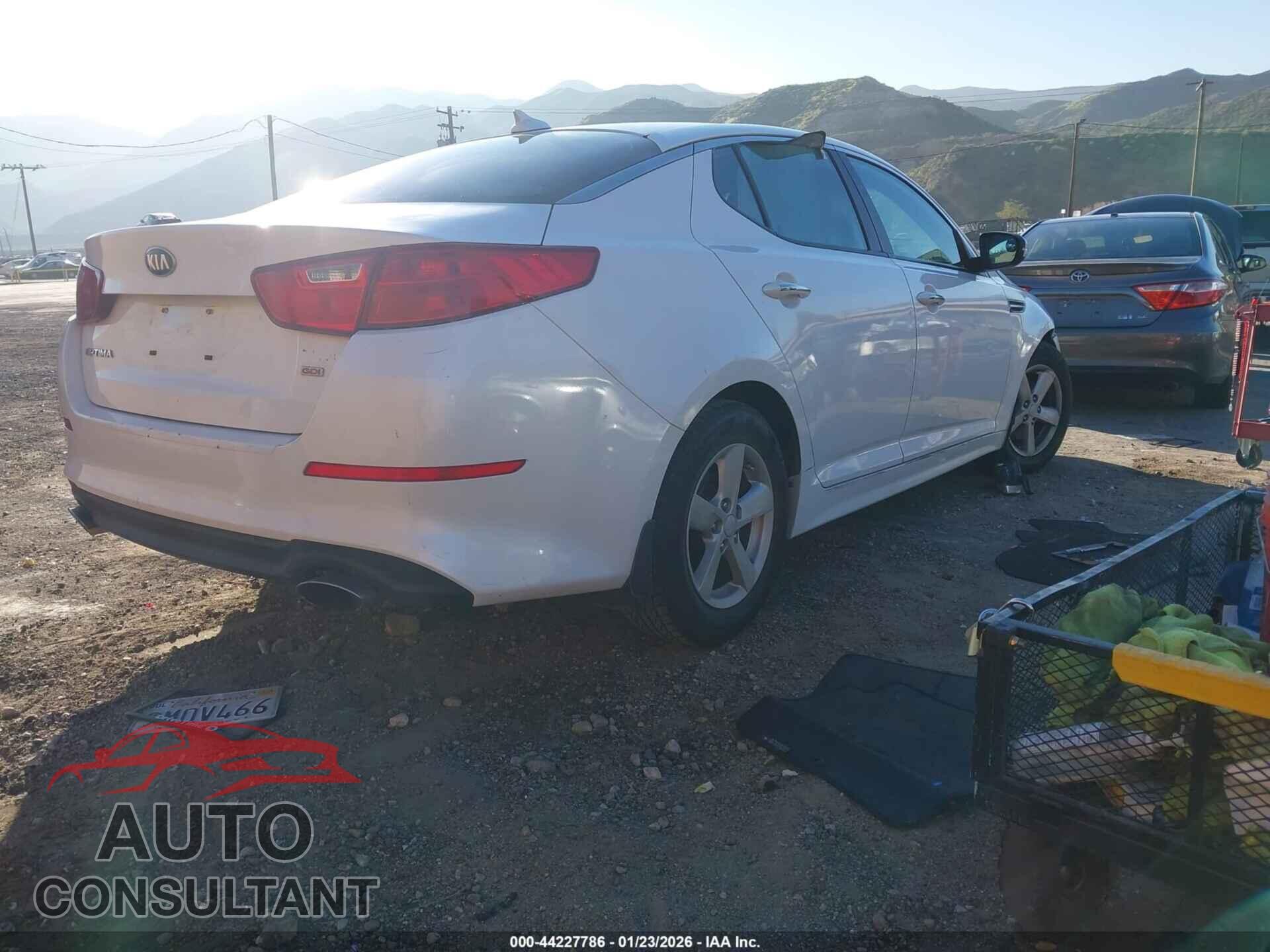 KIA OPTIMA 2015 - KNAGM4A71F5608981