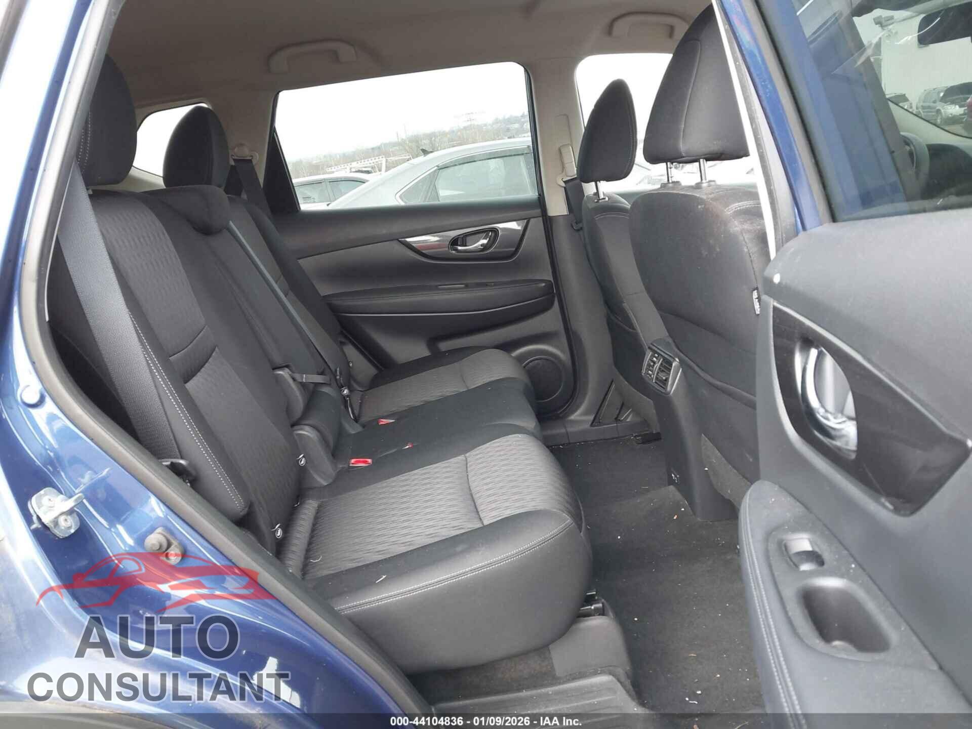 NISSAN ROGUE 2020 - KNMAT2MV2LP537459