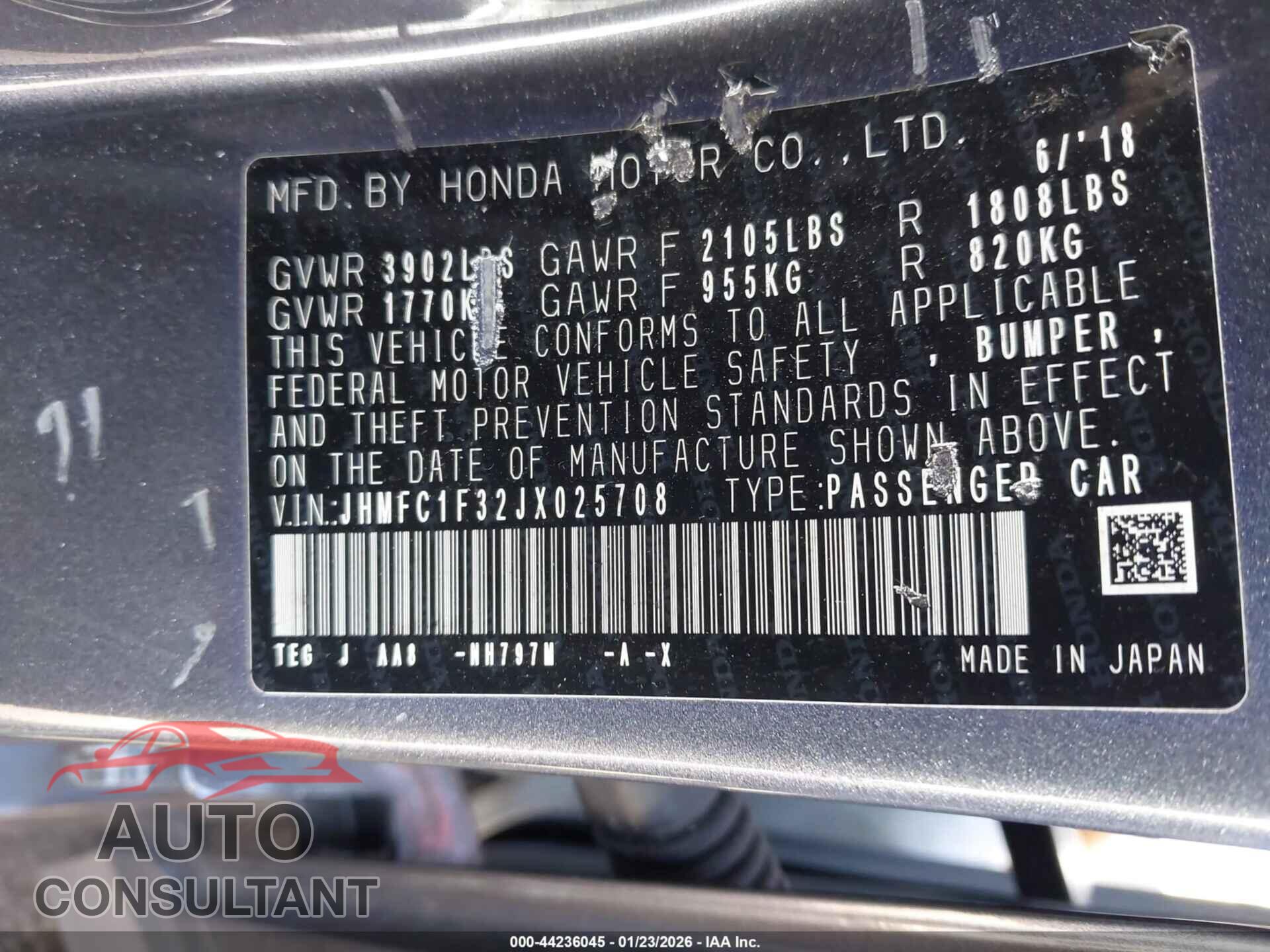 HONDA CIVIC 2018 - JHMFC1F32JX025708