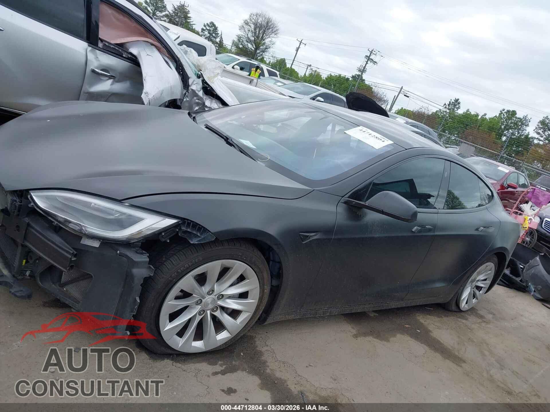 TESLA MODEL S 2018 - 5YJSA1E28JF280954