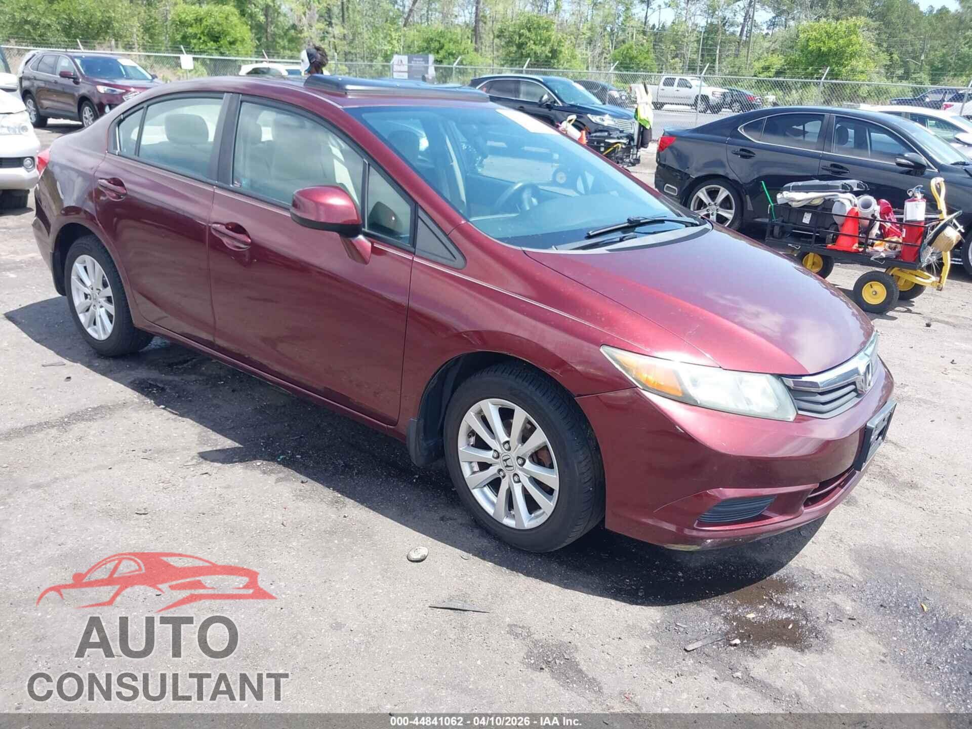 HONDA CIVIC 2012 - 19XFB2F8XCE003948
