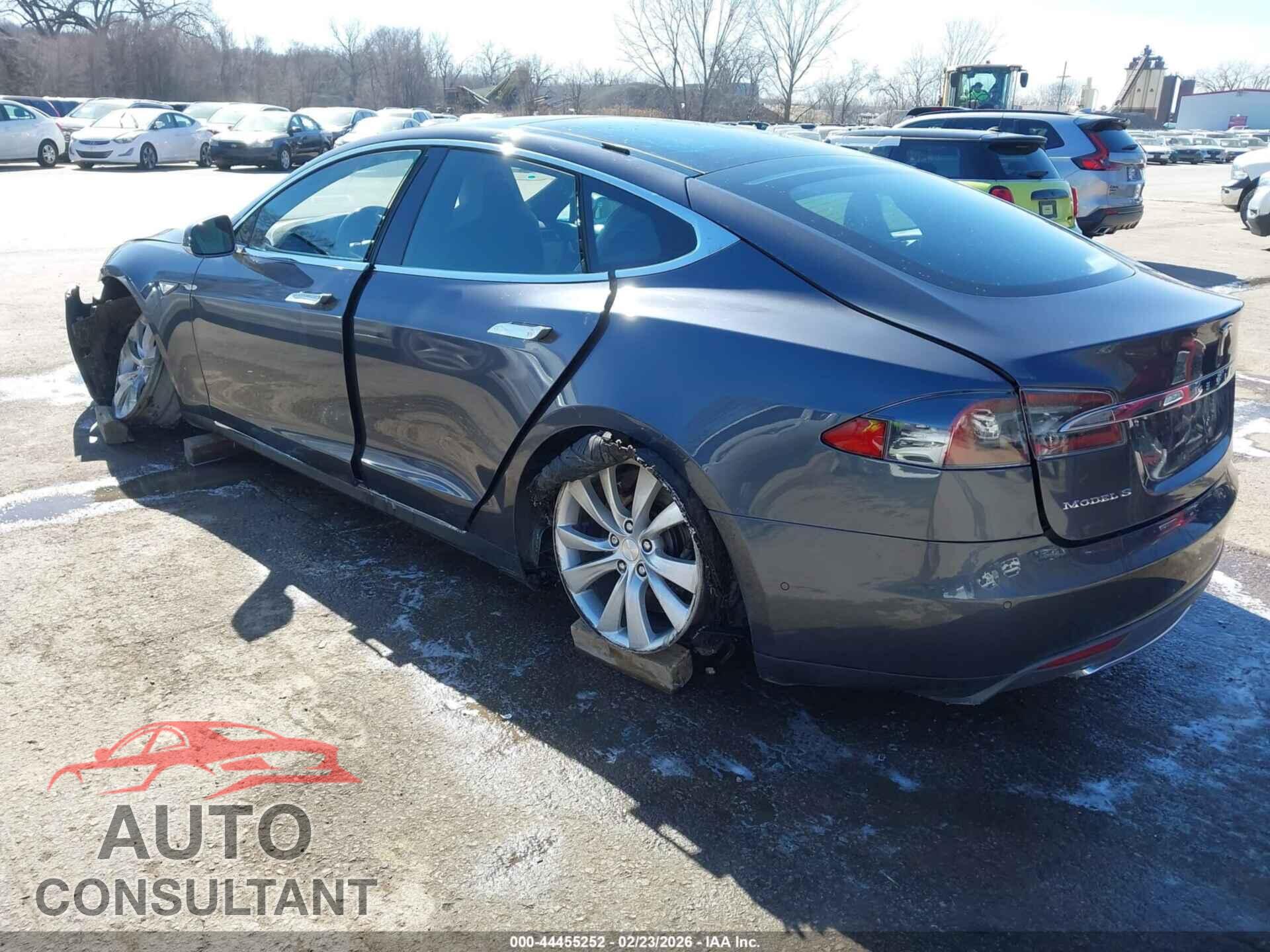 TESLA MODEL S 2015 - 5YJSA1H49FF083988