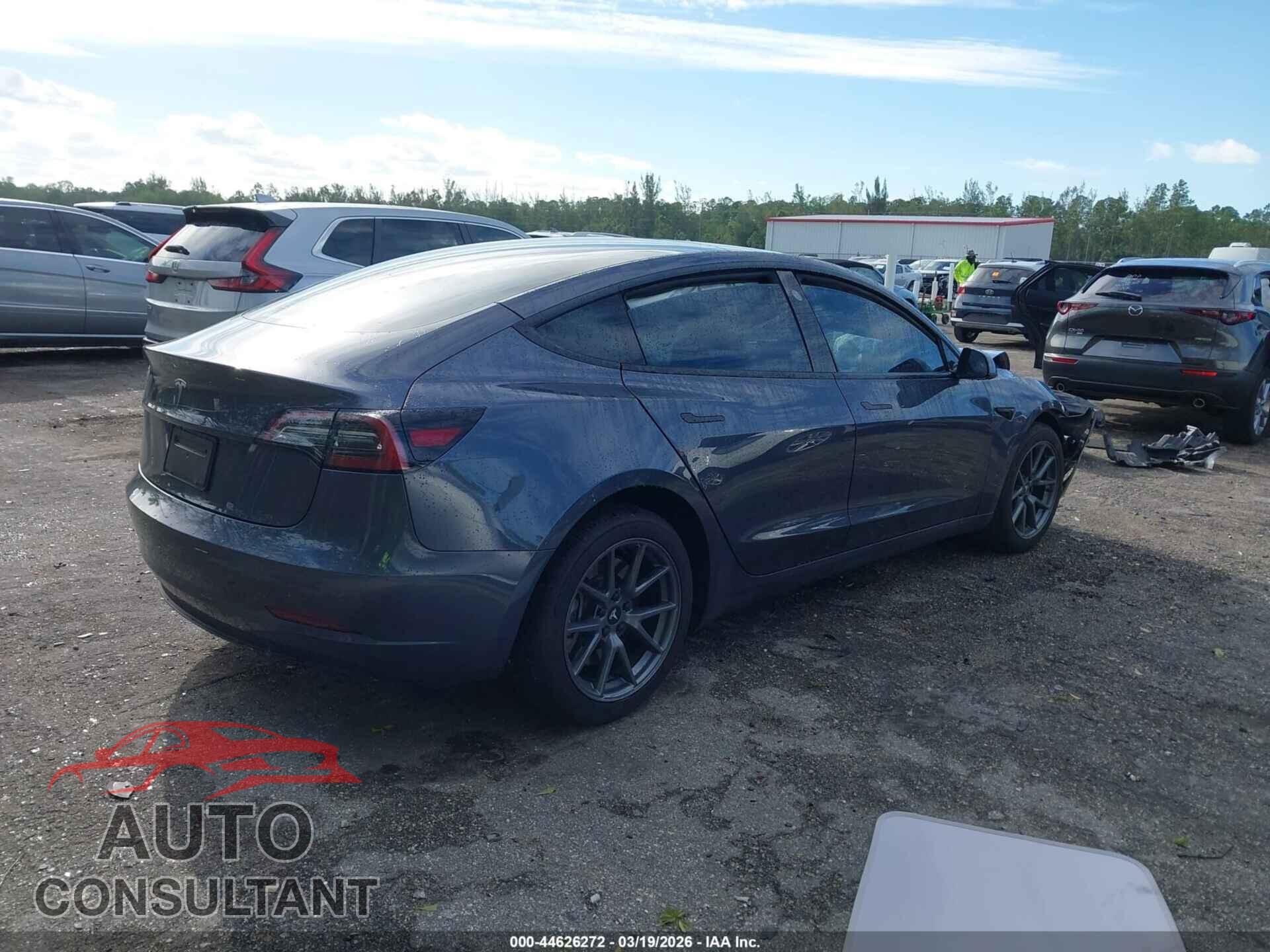TESLA MODEL 3 2023 - 5YJ3E1EA2PF651437