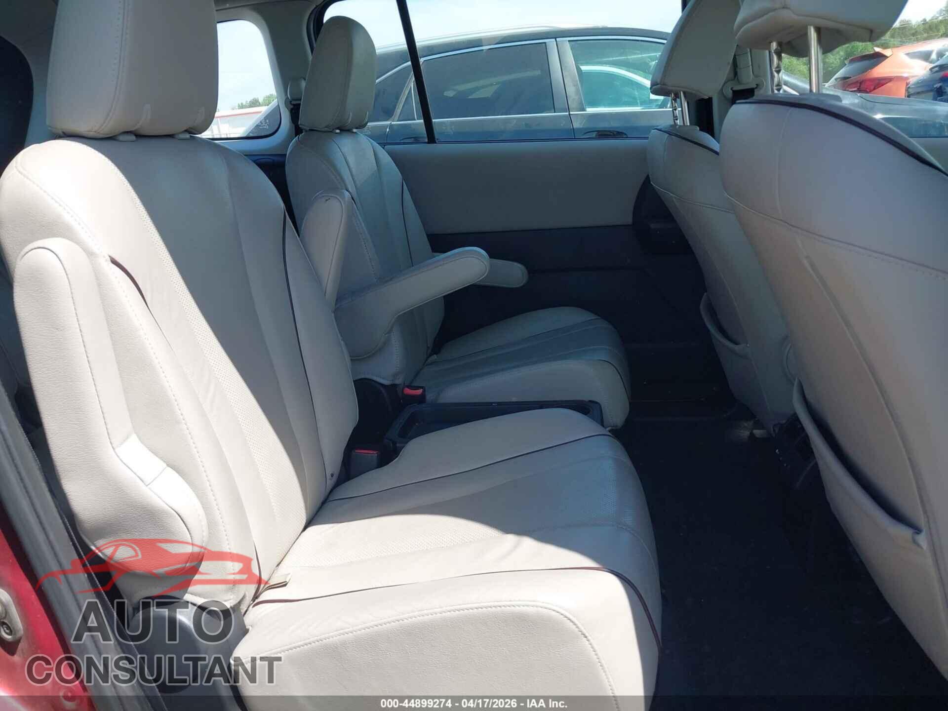 MAZDA MAZDA5 2013 - JM1CW2DL7D0150088