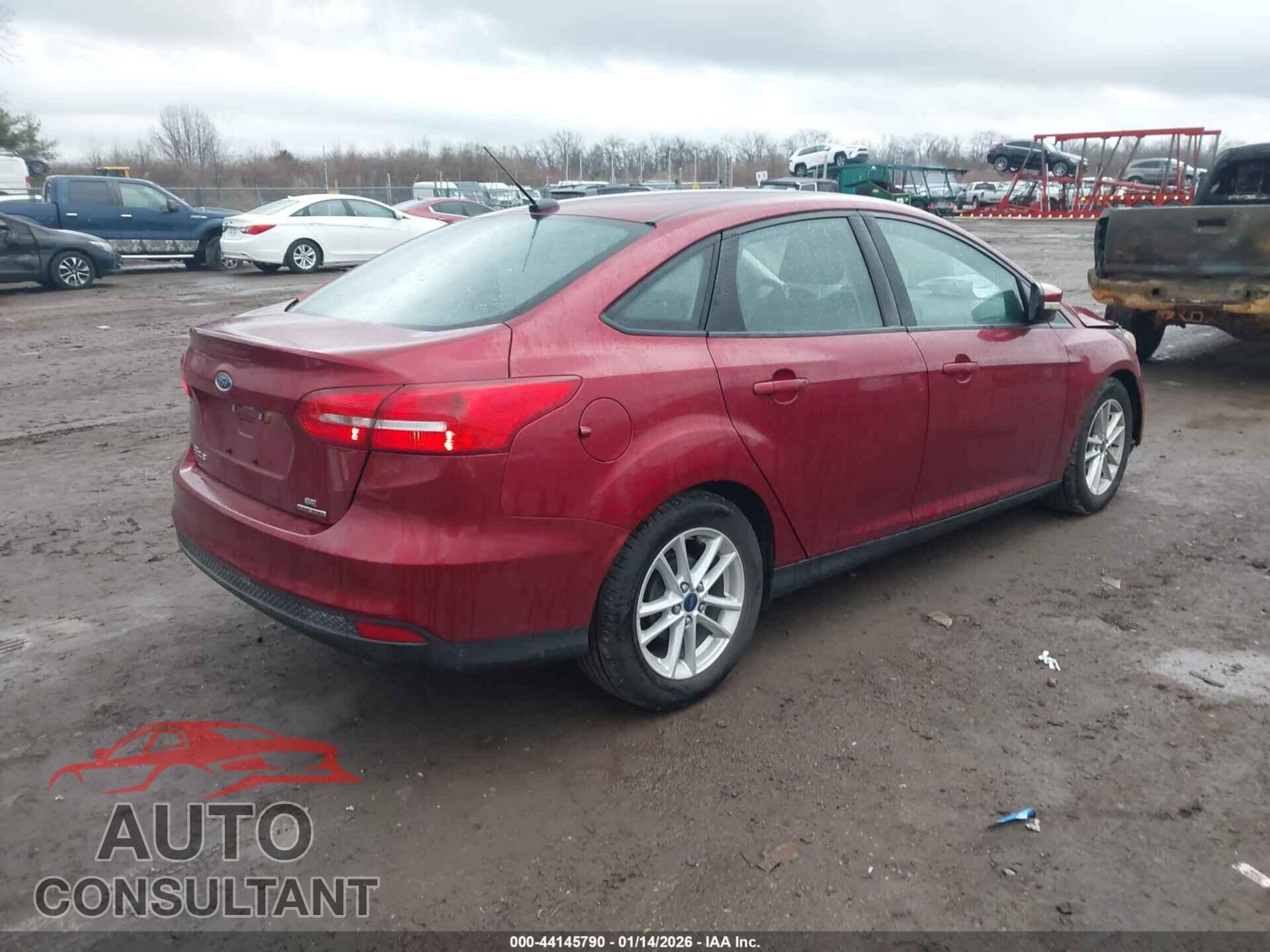 FORD FOCUS 2015 - 1FADP3F22FL383153