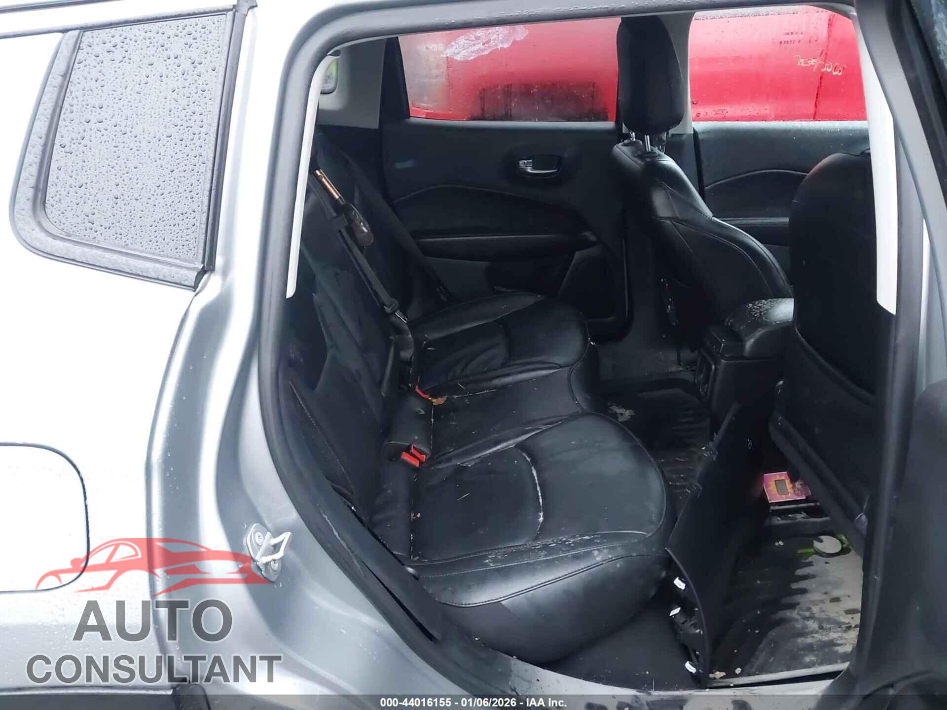 JEEP COMPASS 2021 - 3C4NJDCB1MT590922