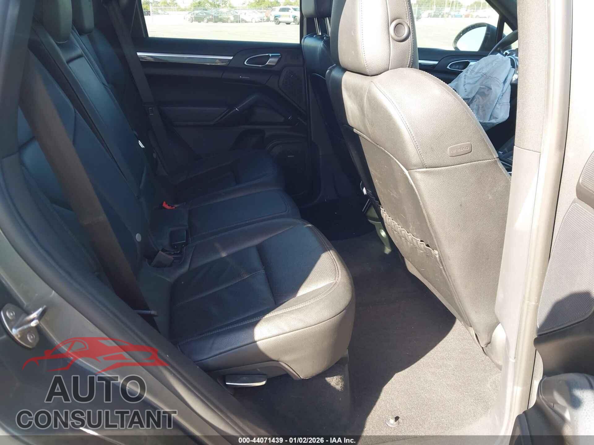 PORSCHE CAYENNE 2014 - WP1AA2A22ELA07422