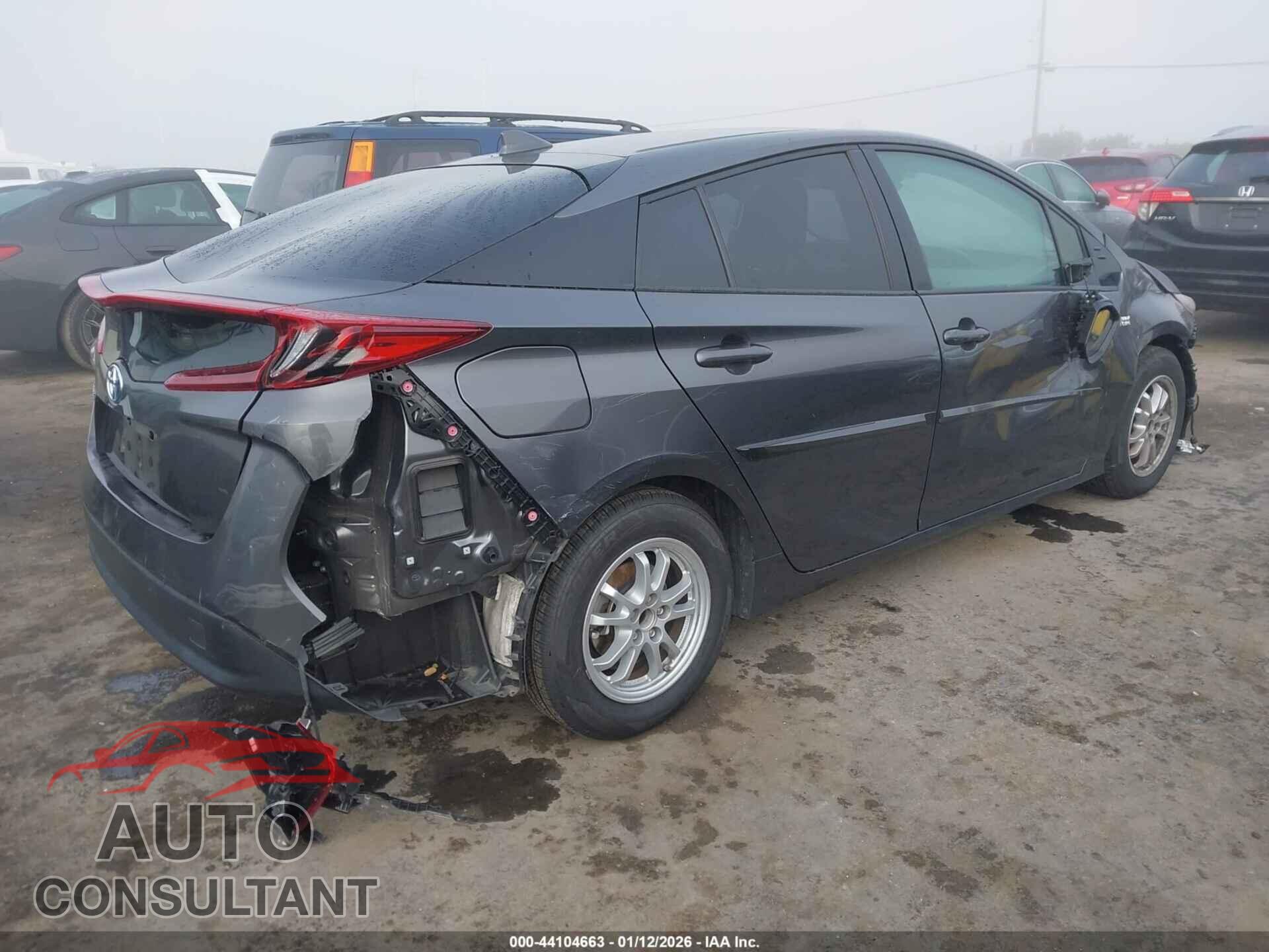 TOYOTA PRIUS PRIME 2018 - JTDKARFP7J3095221