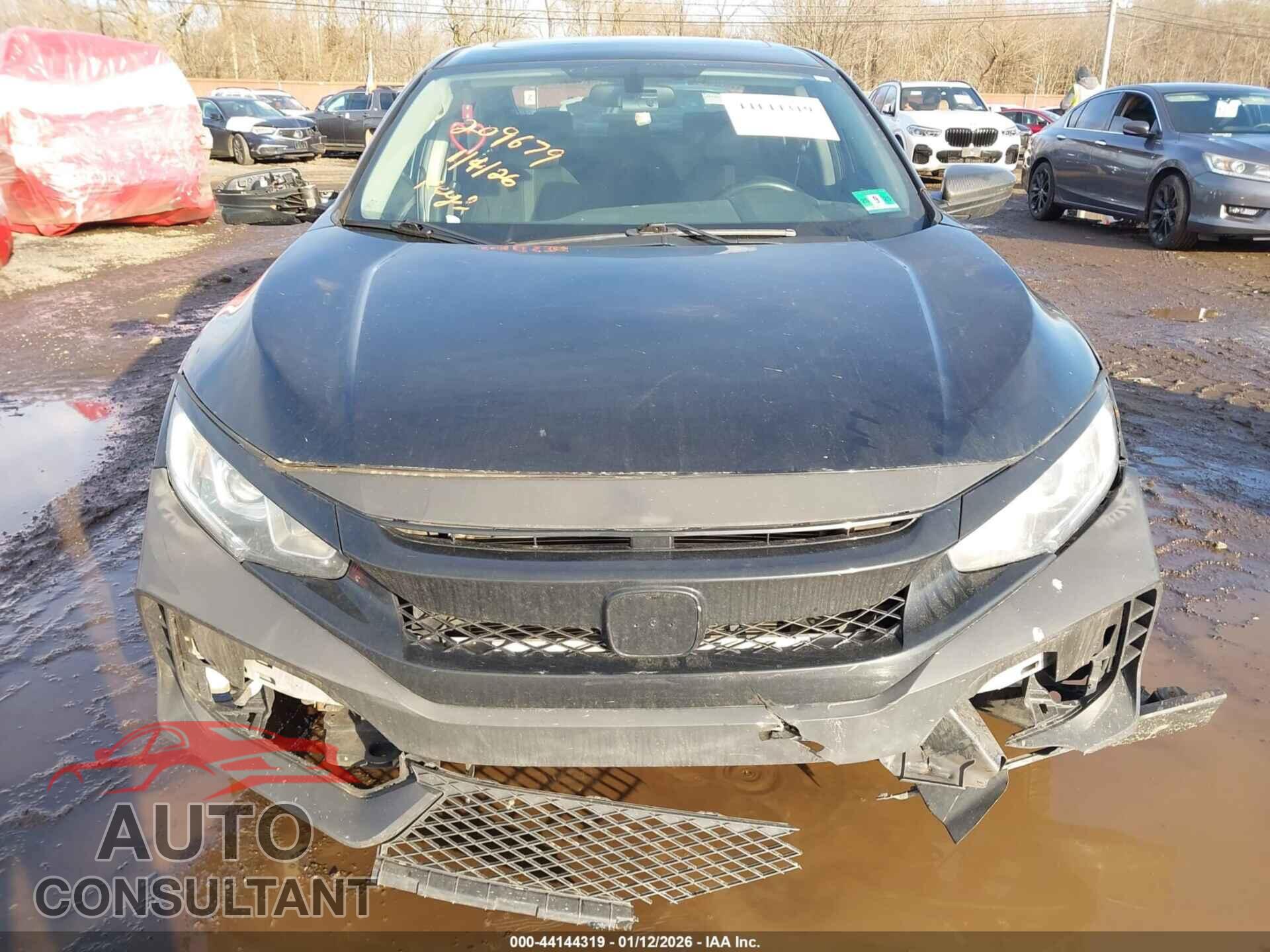 HONDA CIVIC 2018 - 2HGFC2F76JH590866