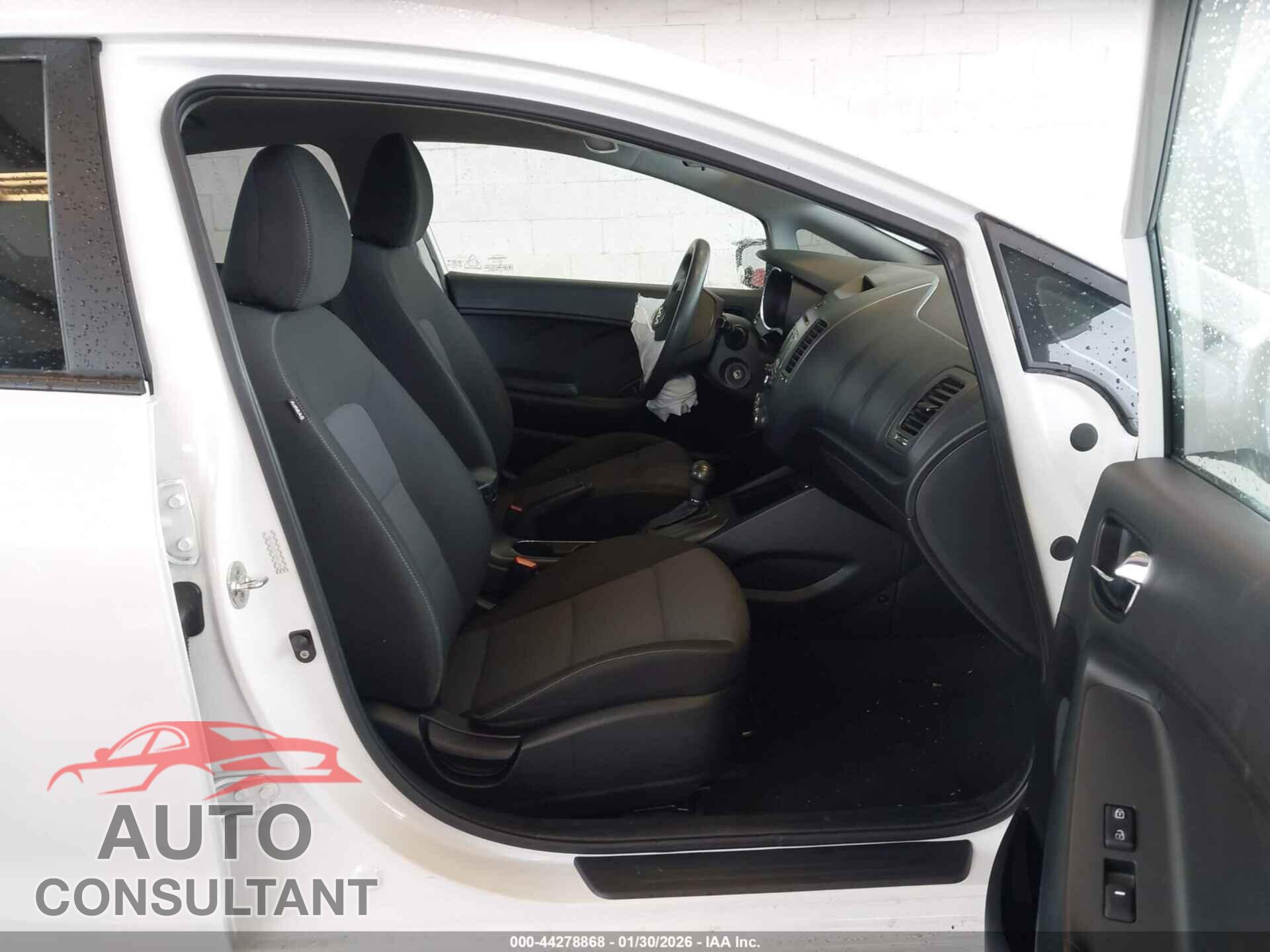 KIA FORTE 2016 - KNAFX4A65G5555780