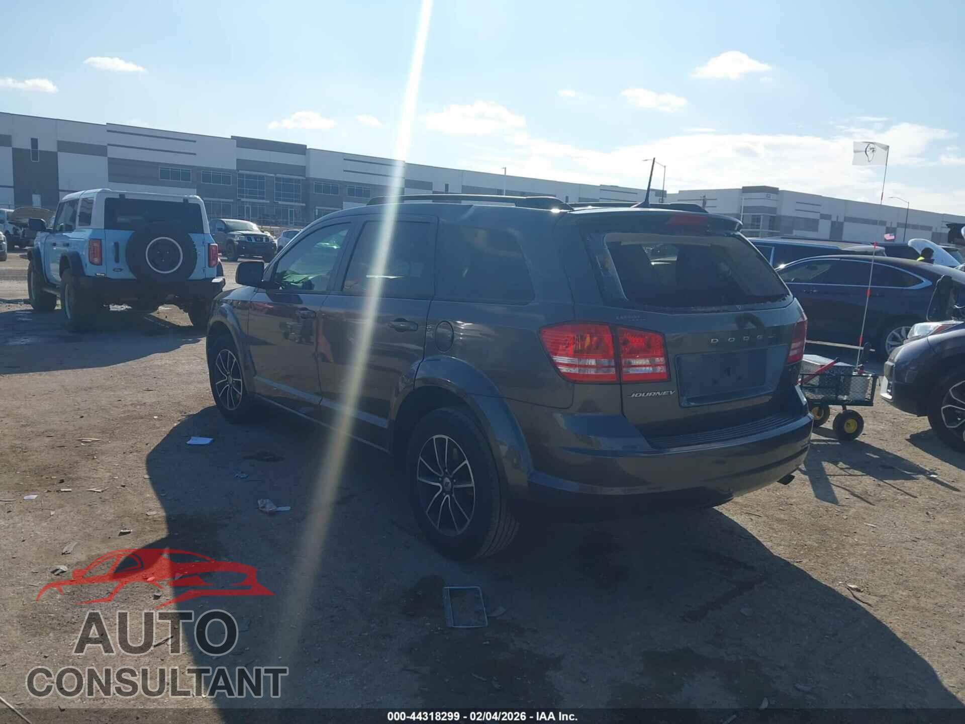 DODGE JOURNEY 2018 - 3C4PDCAB8JT535537