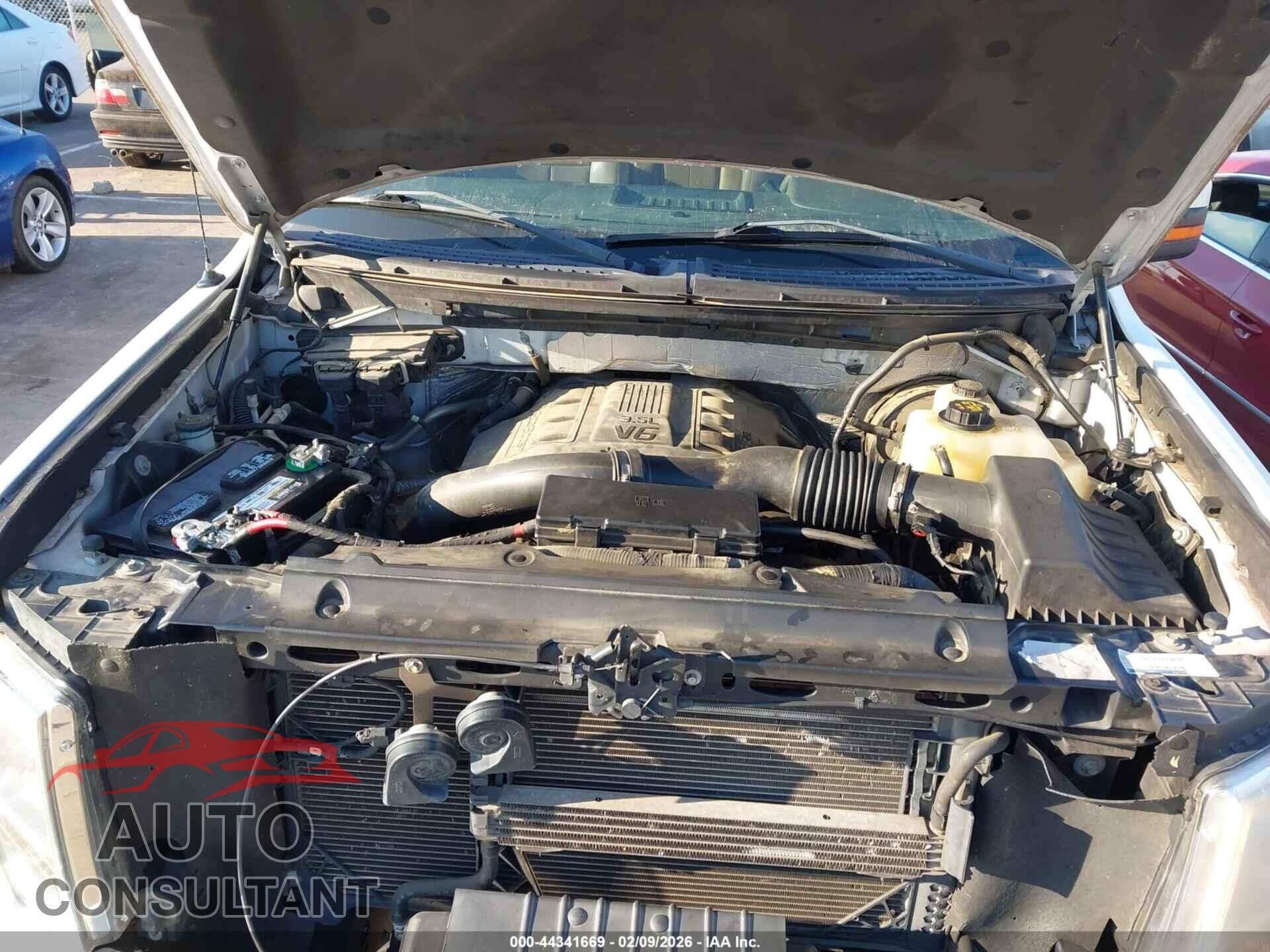 FORD F-150 2011 - 1FTFW1CT4BFD34682