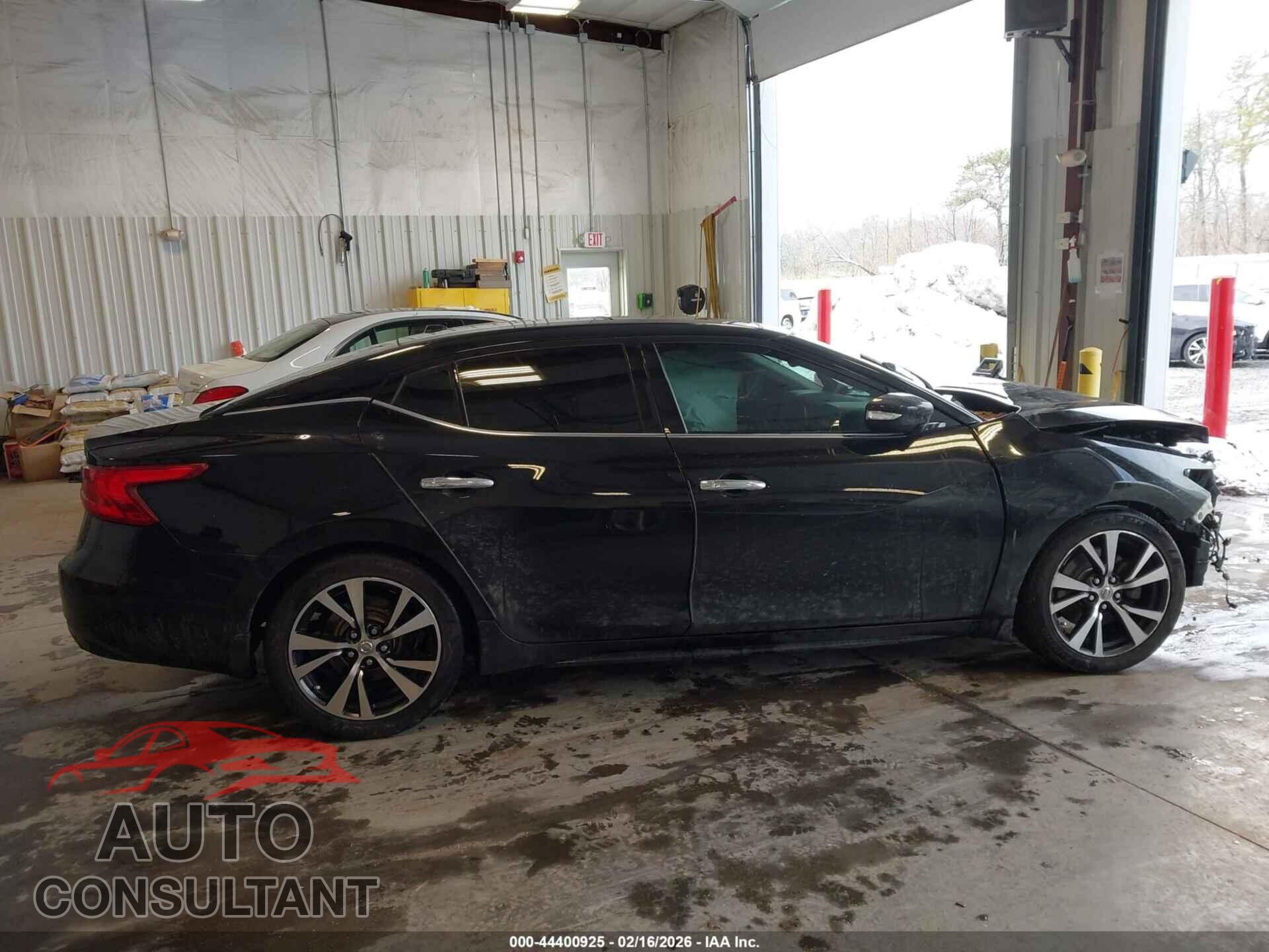 NISSAN MAXIMA 2017 - 1N4AA6AP3HC406595