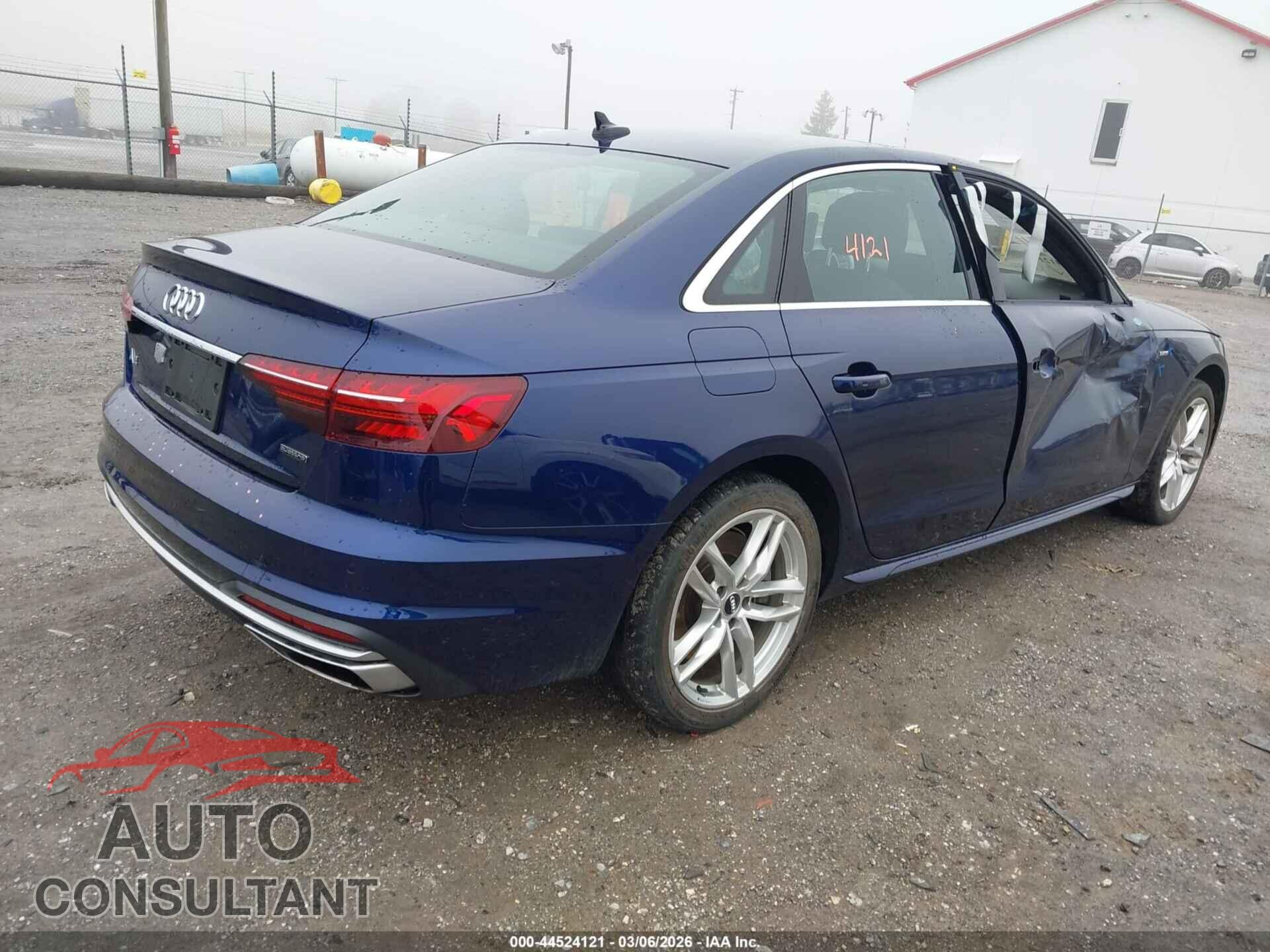 AUDI A4 2021 - WAUDAAF47MA022671