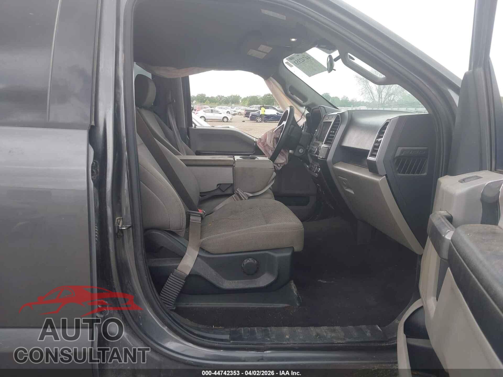 FORD F-150 2020 - 1FTEW1E55LFC53489