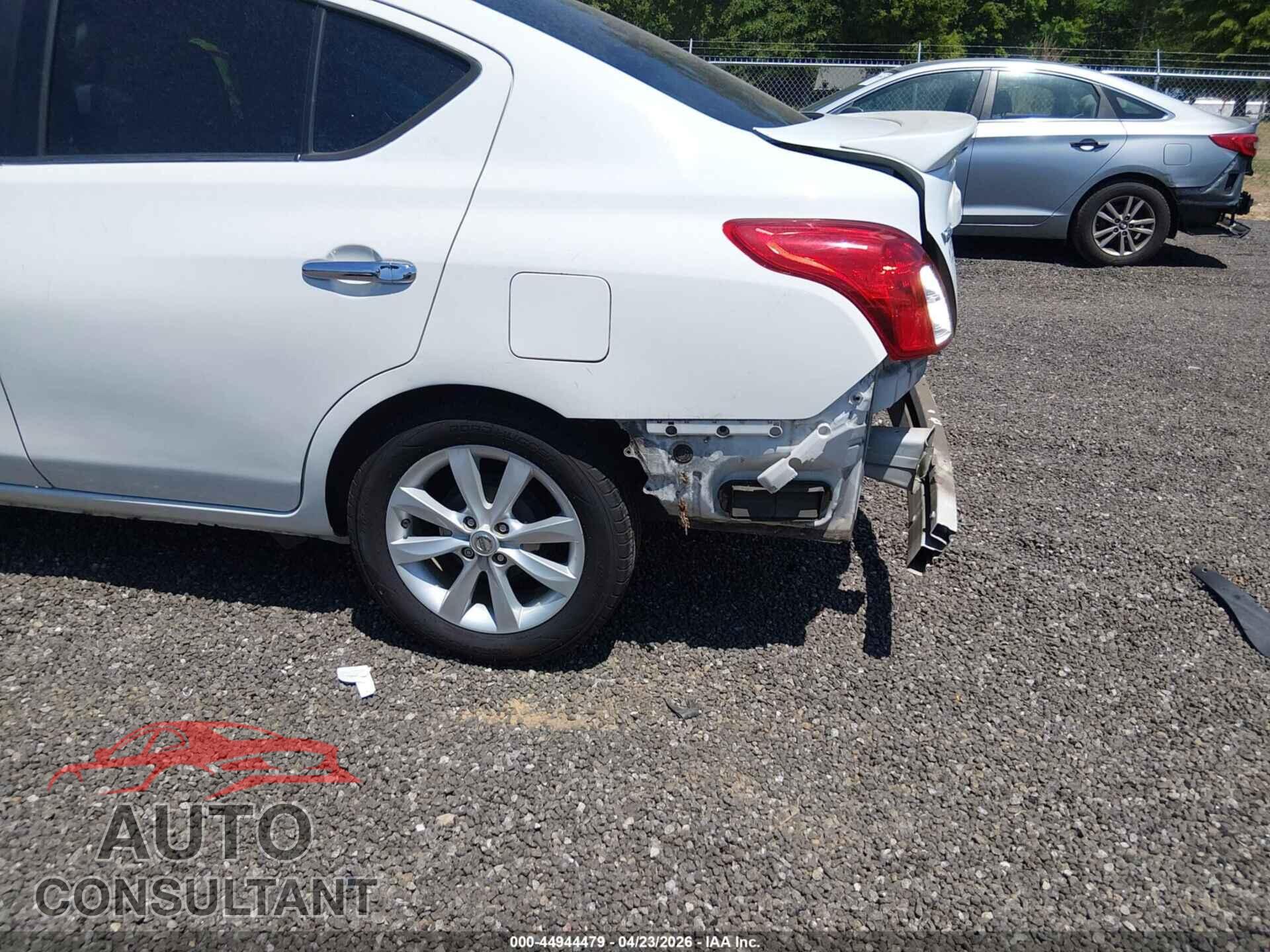 NISSAN VERSA 2014 - 3N1CN7AP1EL866970