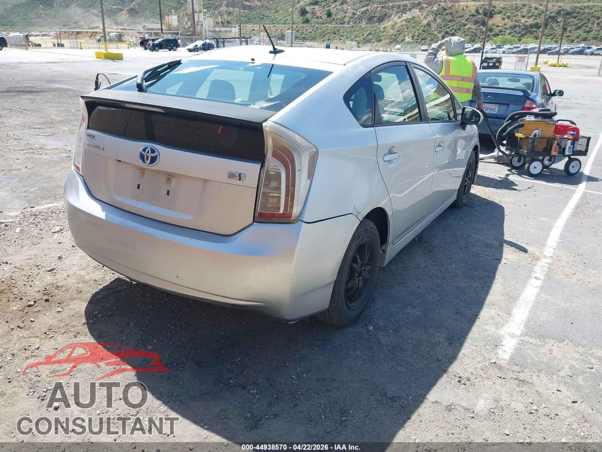 TOYOTA PRIUS 2013 - JTDKN3DU7D5680108