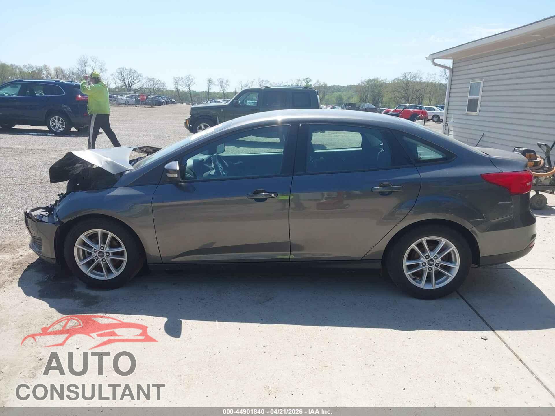 FORD FOCUS 2017 - 1FADP3F2XHL292019