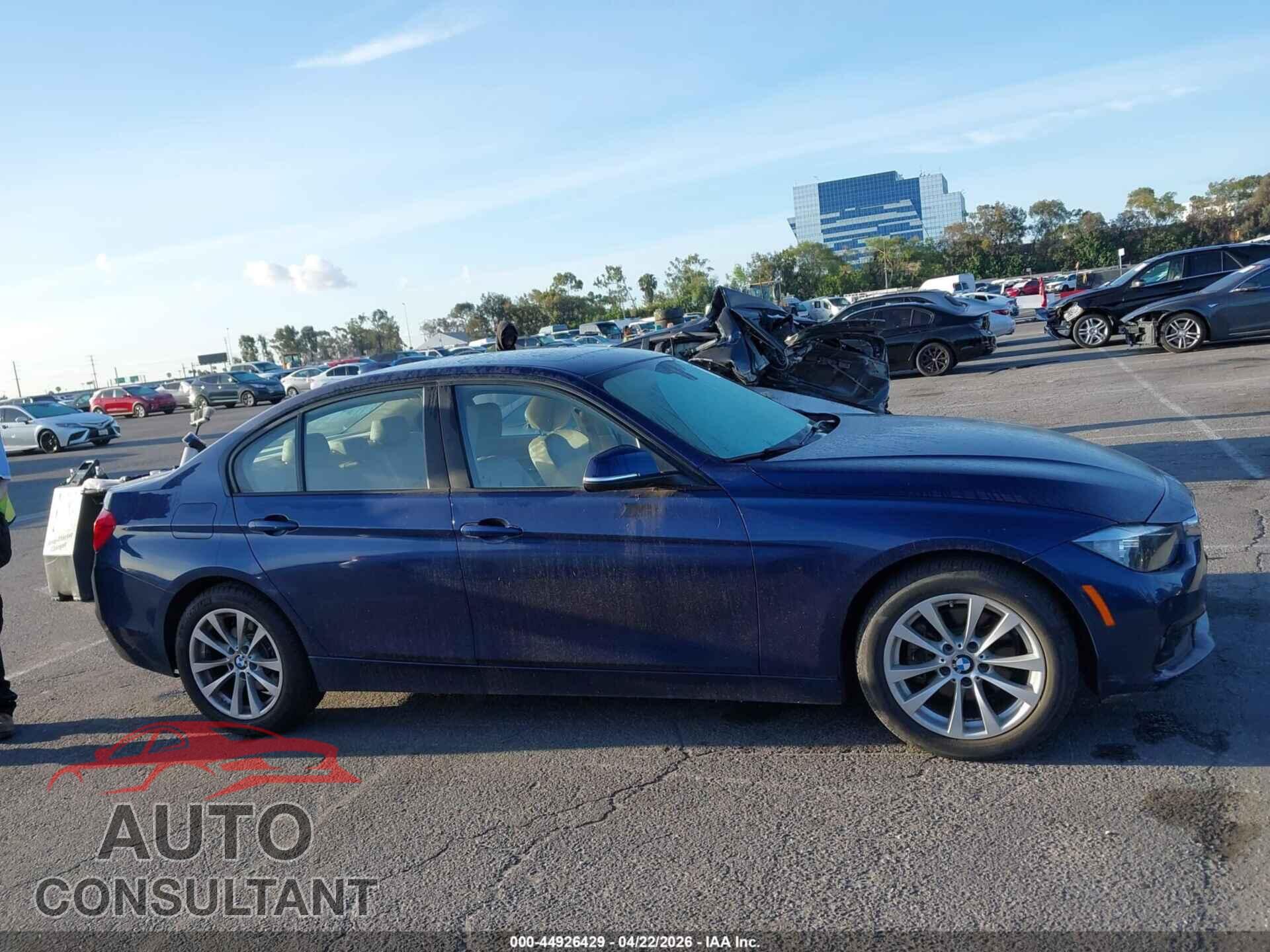 BMW 320I 2016 - WBA8A9C5XGK617199