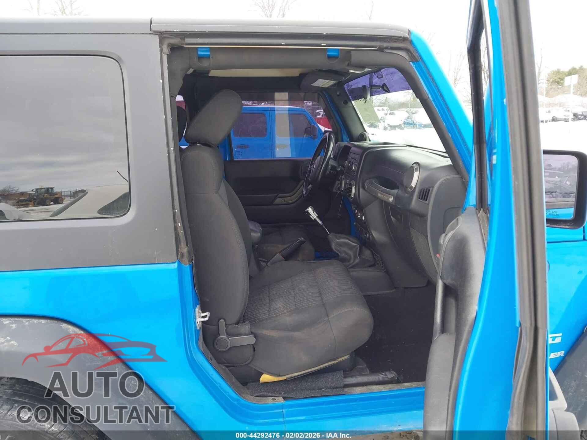JEEP WRANGLER 2011 - 1J4AA2D1XBL552004