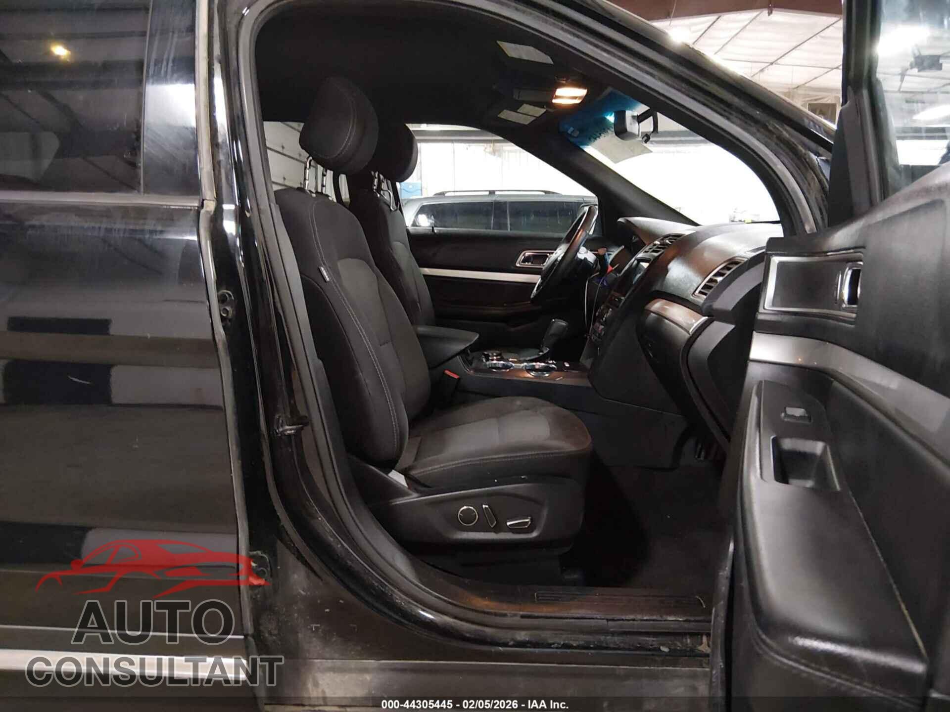 FORD EXPLORER 2017 - 1FM5K8D80HGB70565