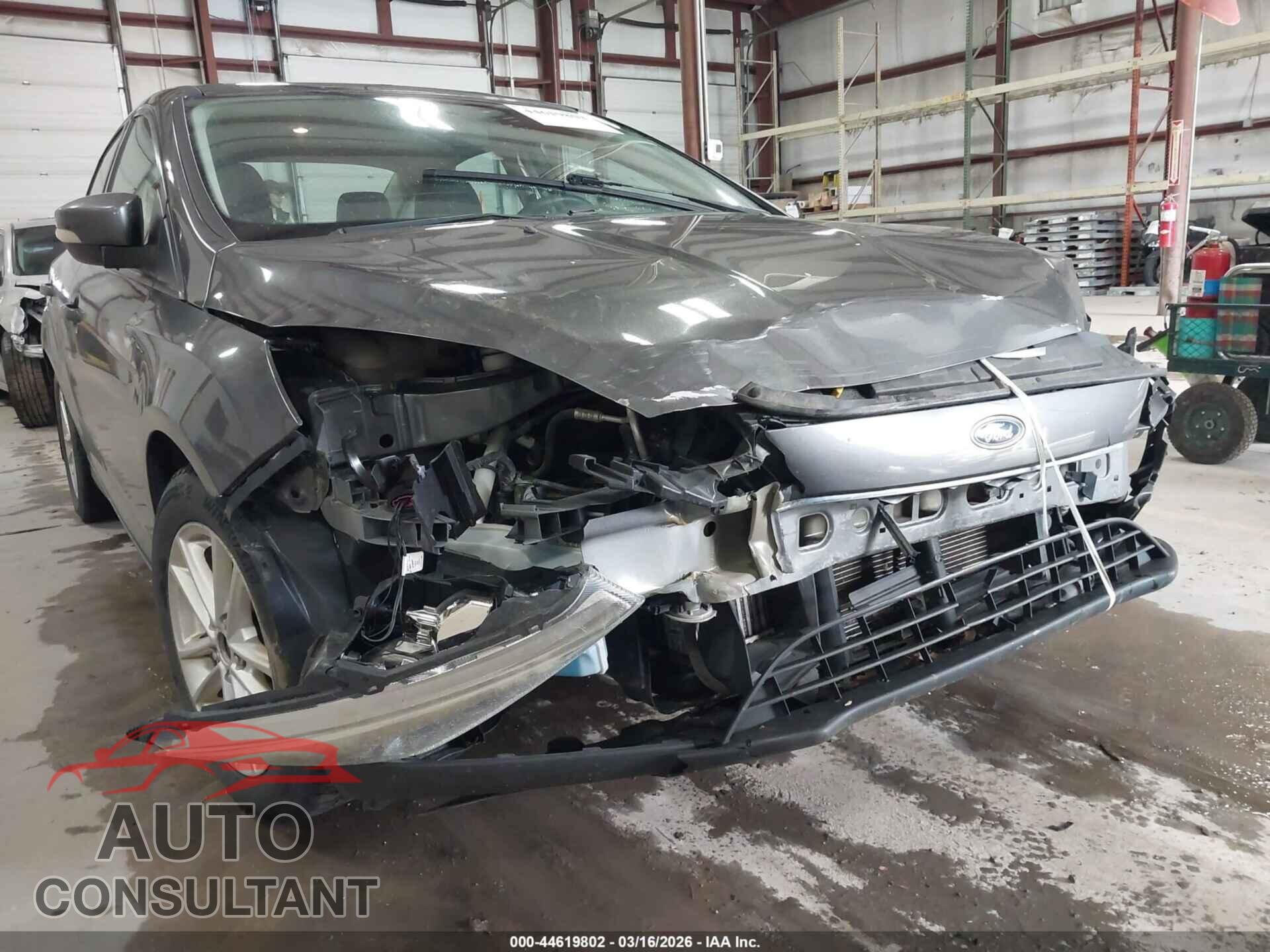 FORD FOCUS 2017 - 1FADP3FE8HL296760