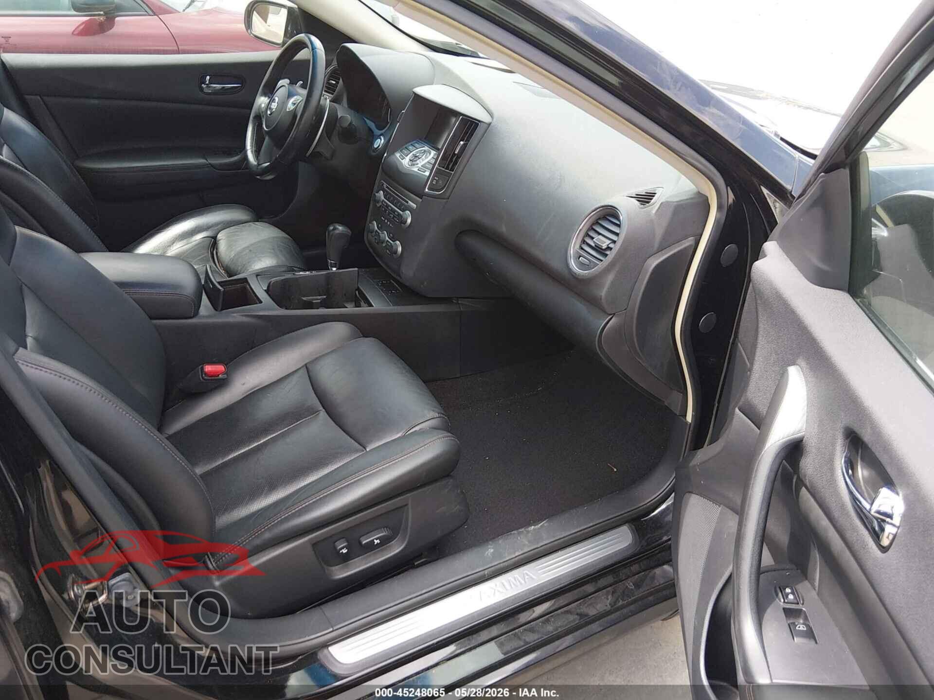 NISSAN MAXIMA 2010 - 1N4AA5AP3AC806429