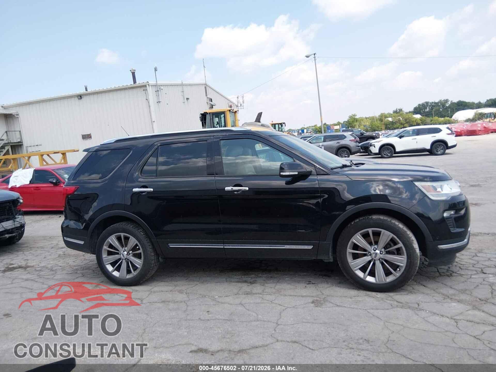 FORD EXPLORER 2018 - 1FM5K8FH2JGB49008
