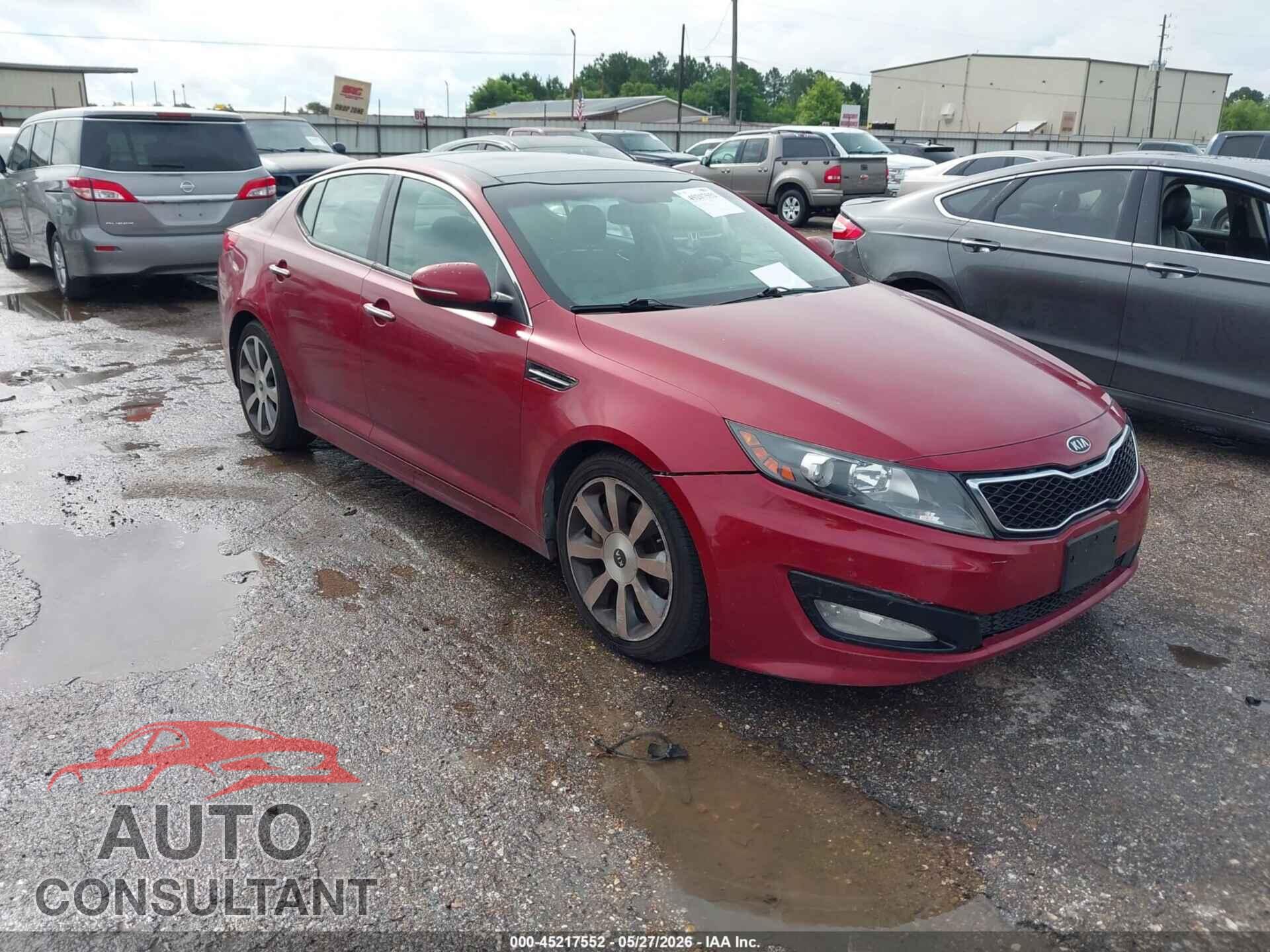 KIA OPTIMA 2011 - KNAGR4A60B5132029
