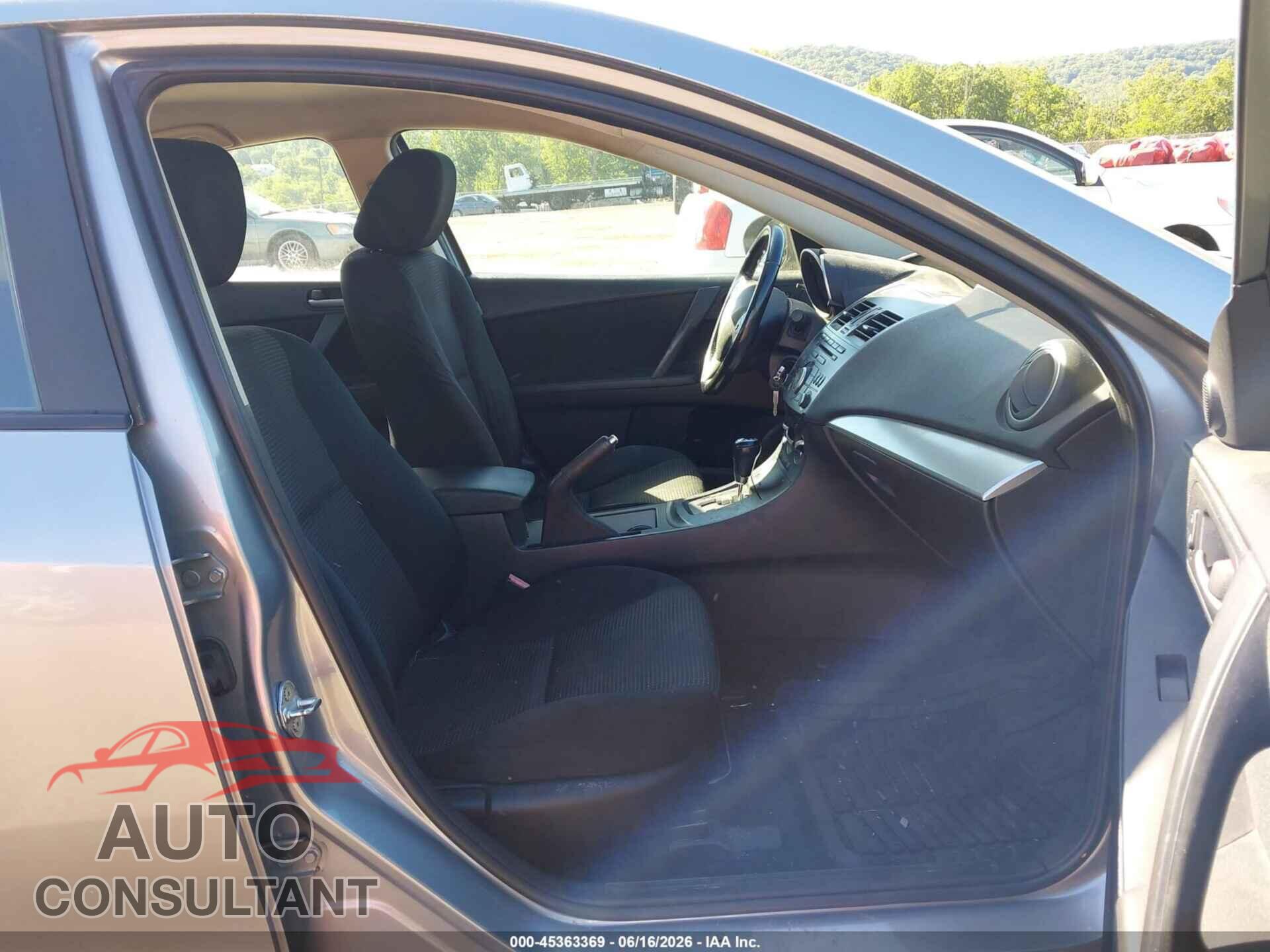 MAZDA 3 2012 - JM1DBL1V81C156595