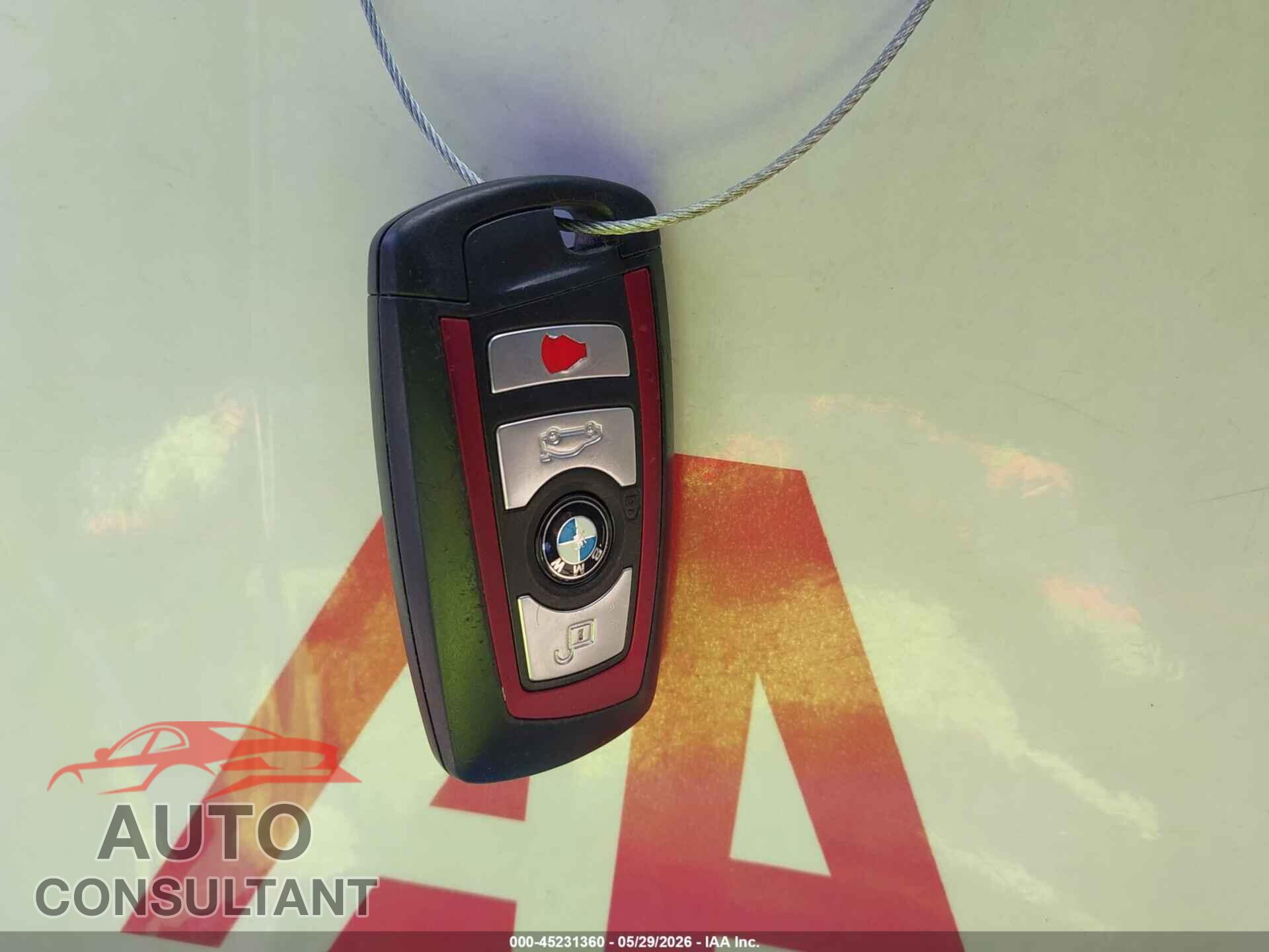 BMW 328I 2016 - WBA8E9G55GNU29459