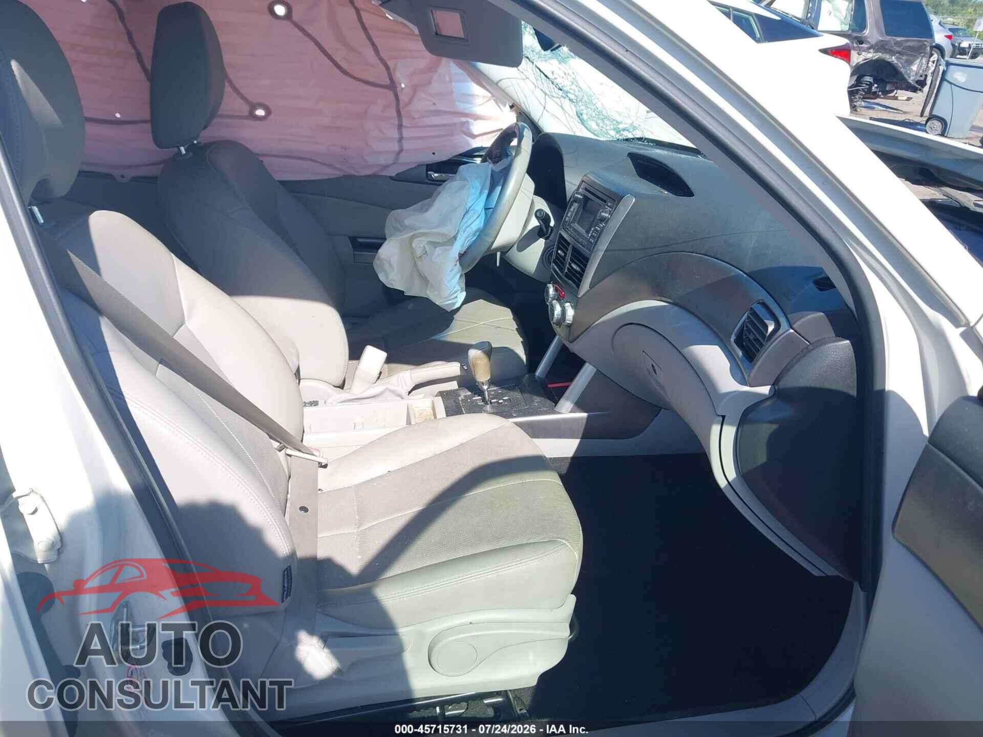 SUBARU FORESTER 2013 - JF2SHAEC8DH438218